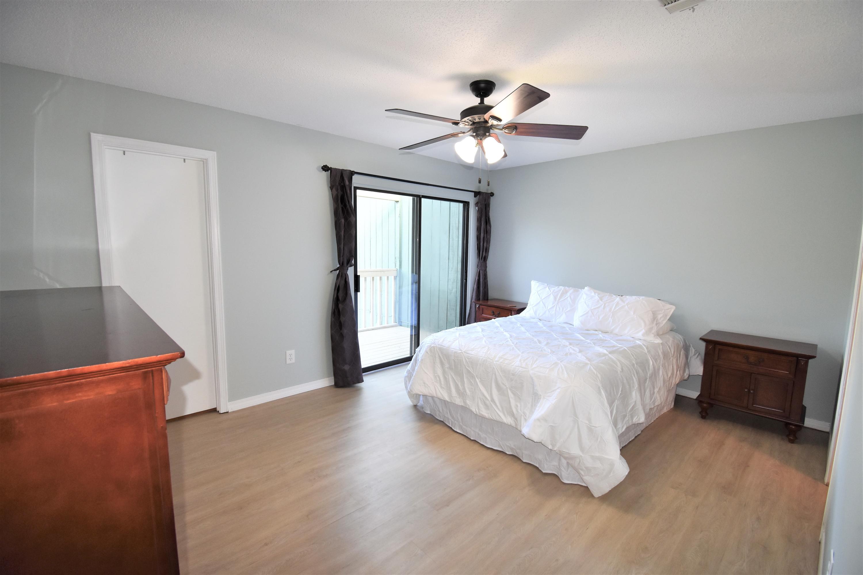 BIENVILLE SQUARE T/H - Residential