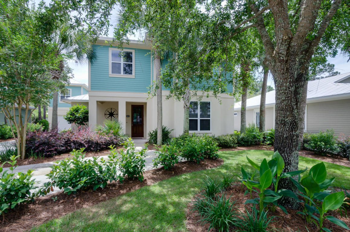 CRYSTAL LAKE - Residential