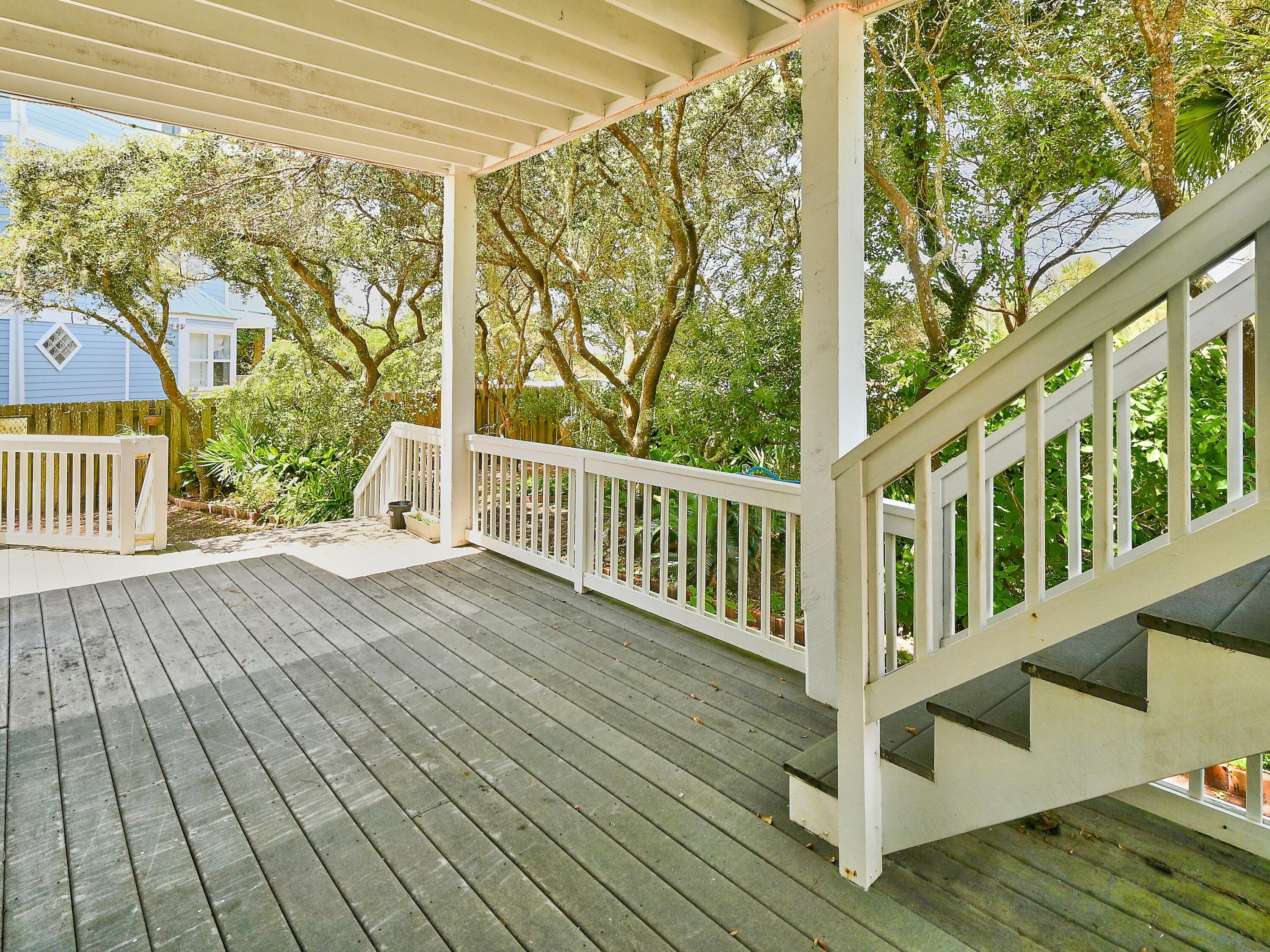 OLD FLORIDA BEACH - Residential