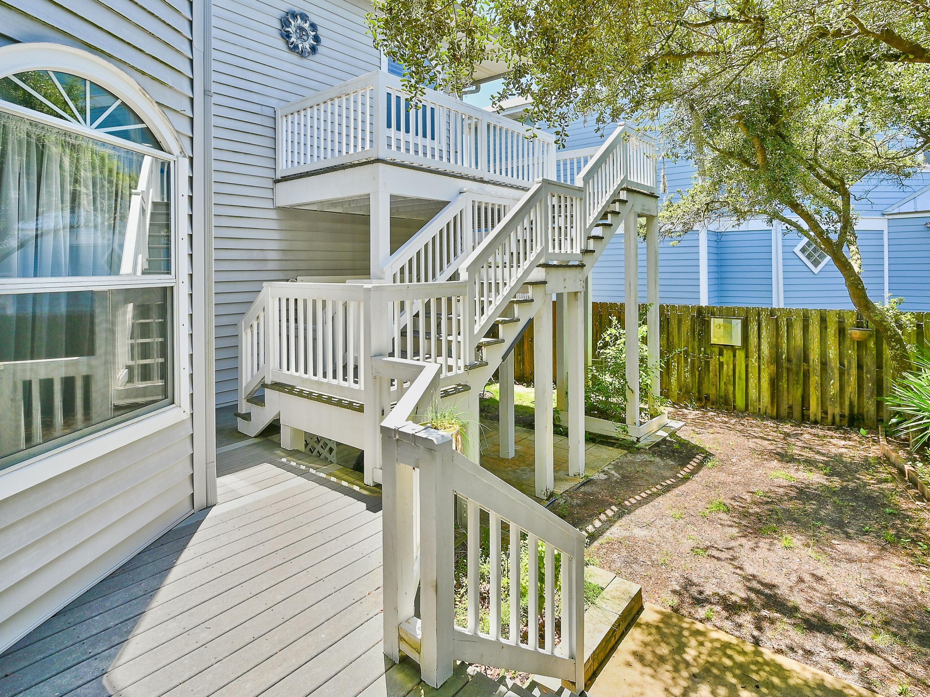 OLD FLORIDA BEACH - Residential