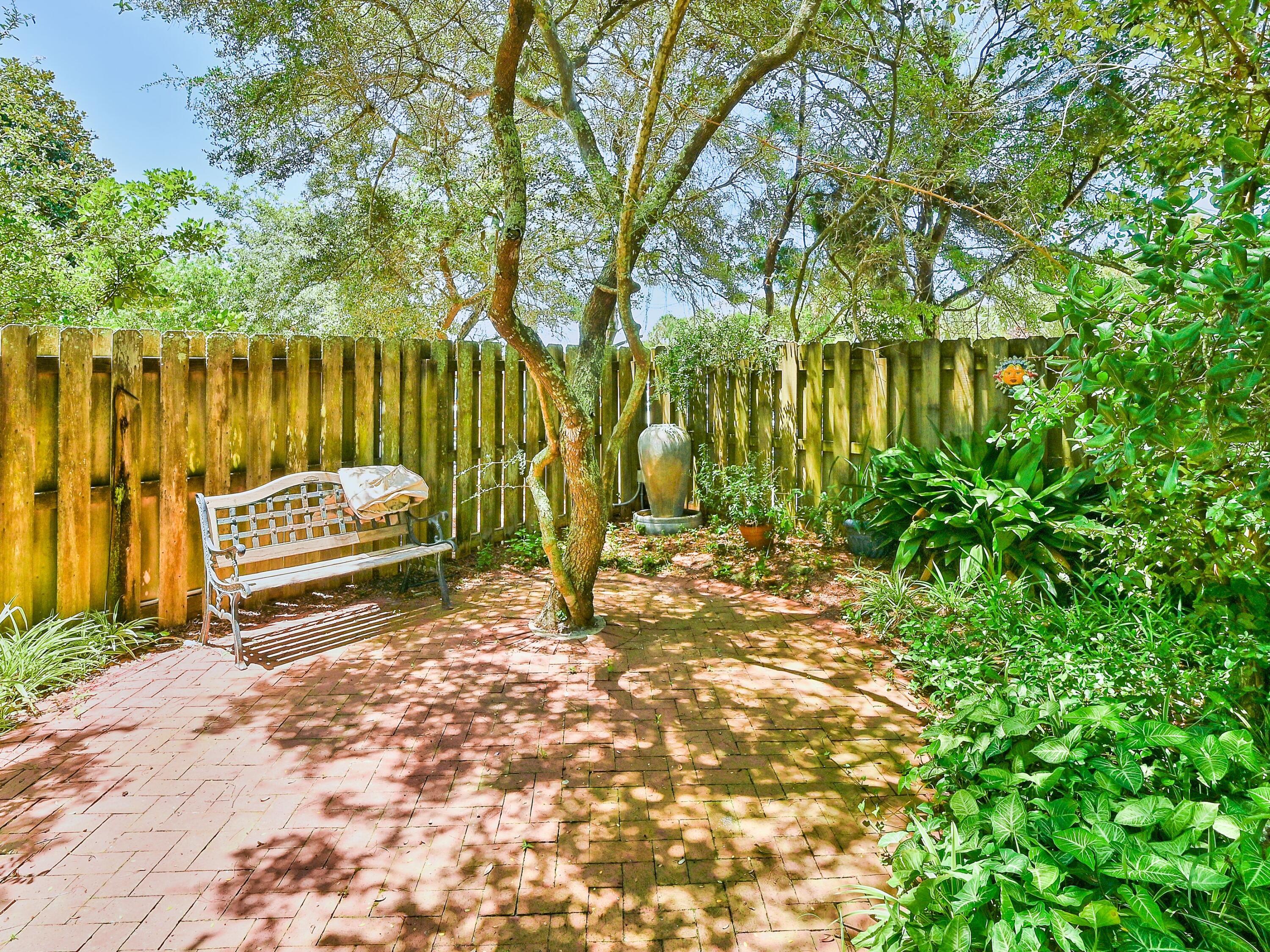 OLD FLORIDA BEACH - Residential