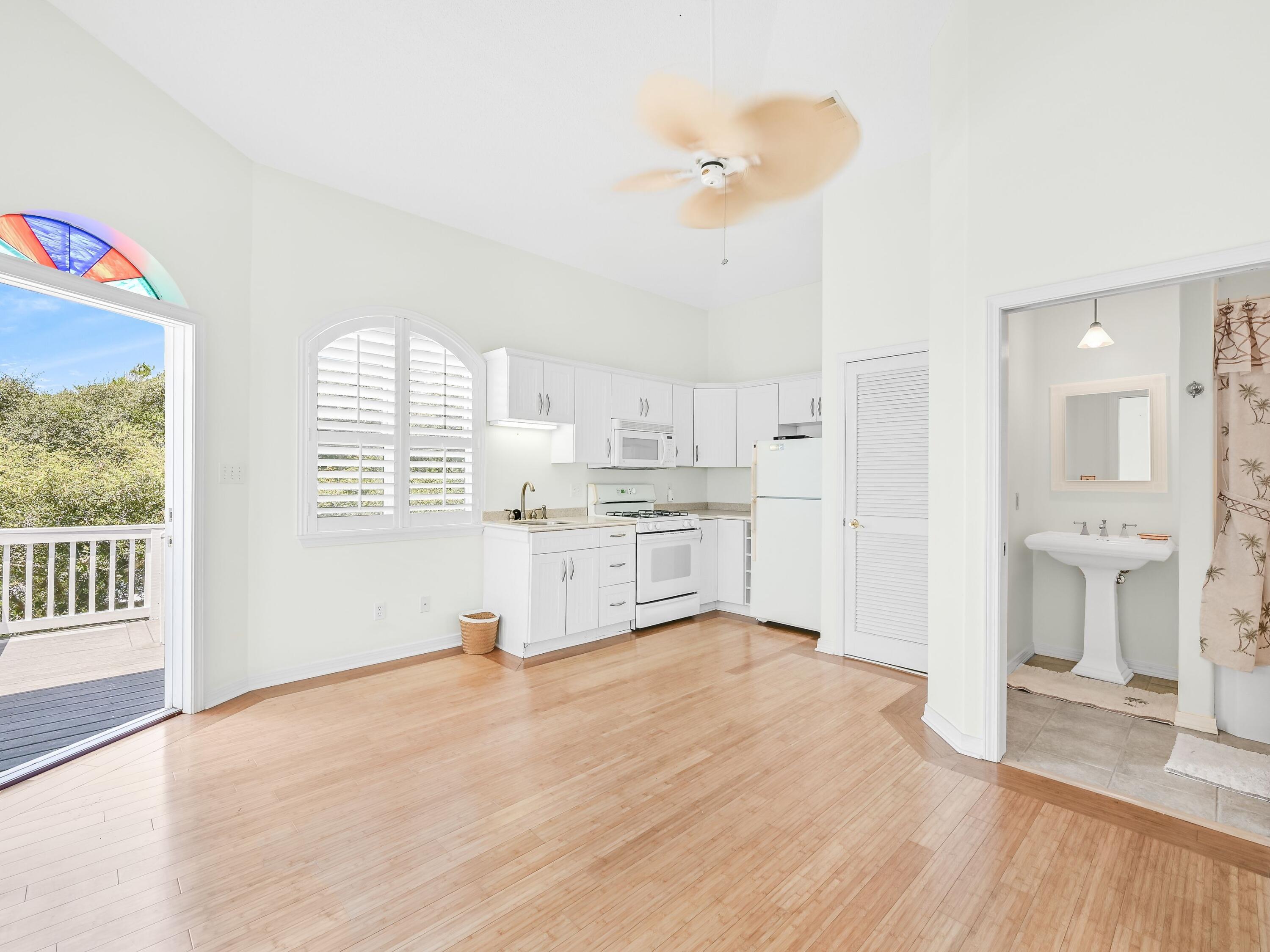 OLD FLORIDA BEACH - Residential