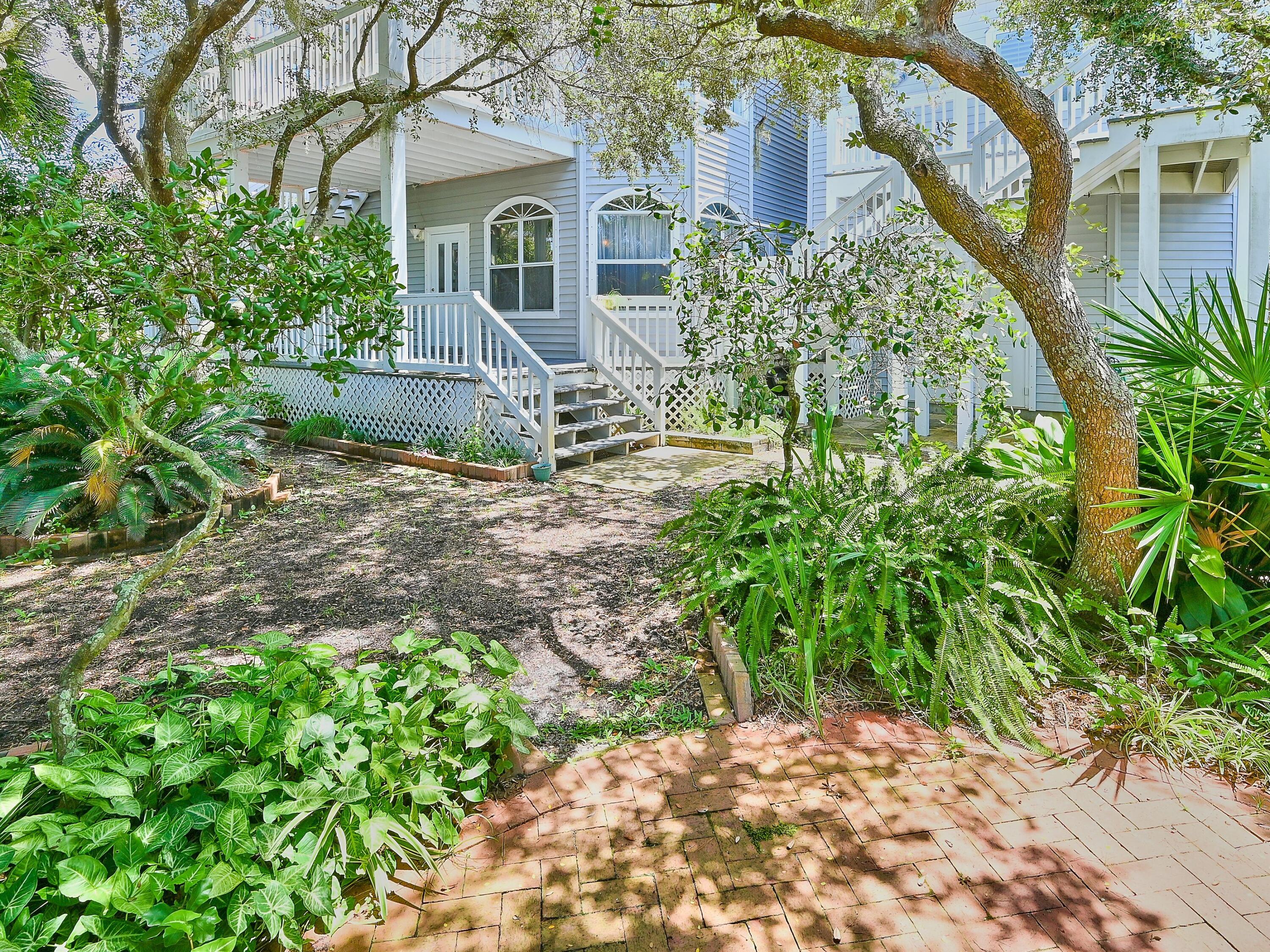 OLD FLORIDA BEACH - Residential