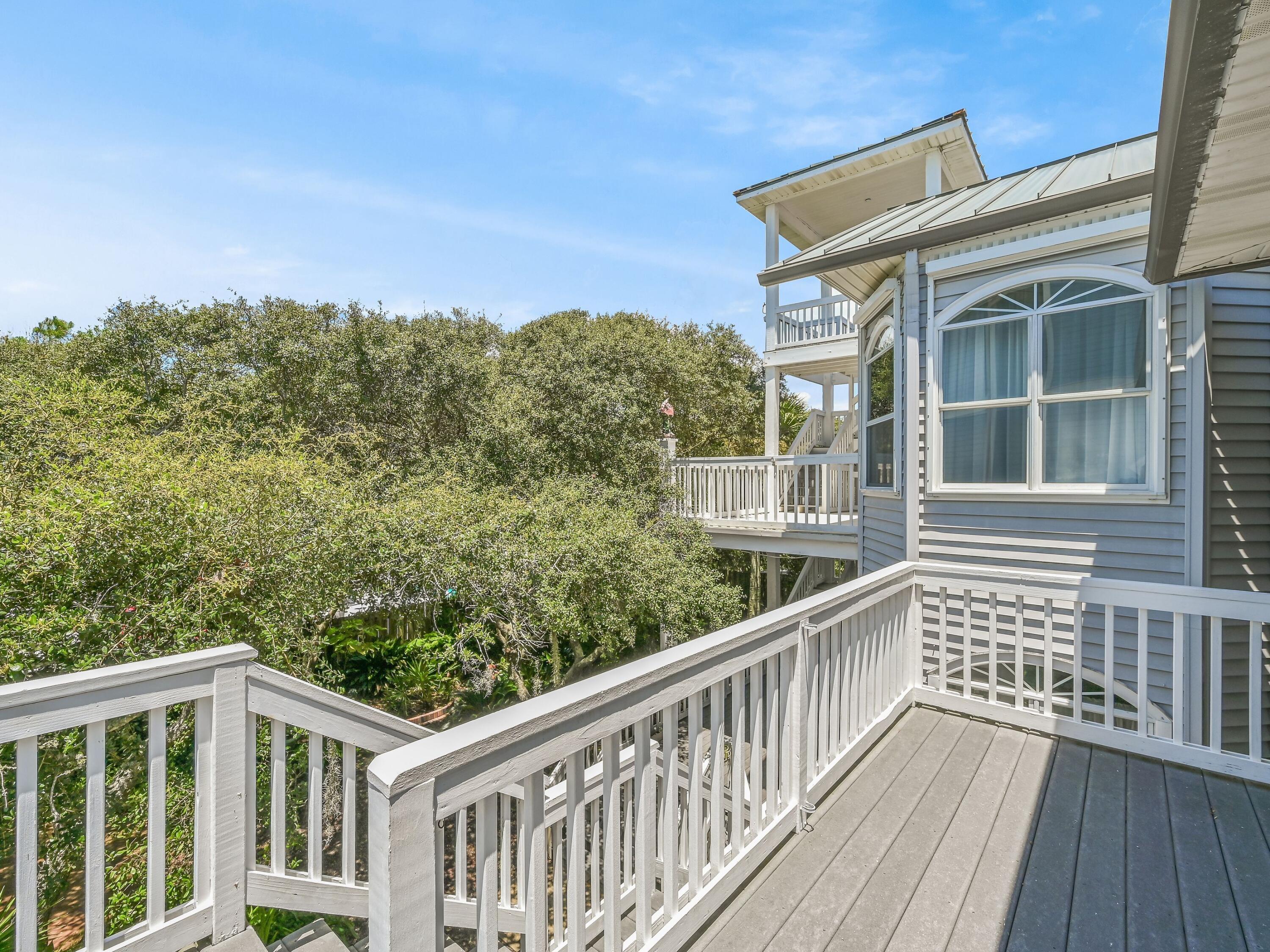 OLD FLORIDA BEACH - Residential