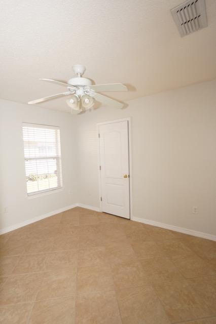 PARADISE RETREAT - Residential