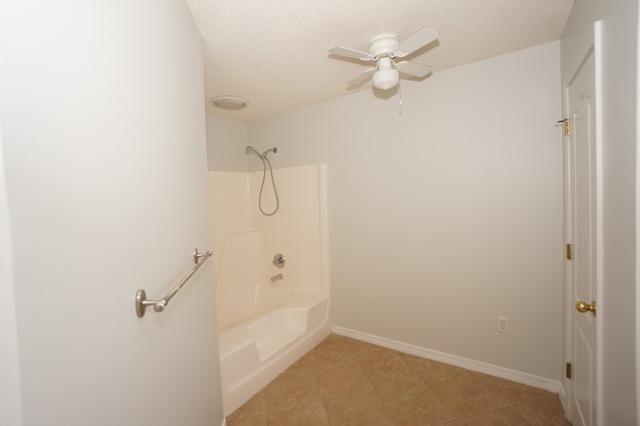 PARADISE RETREAT - Residential