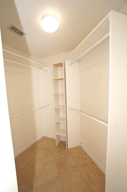 PARADISE RETREAT - Residential