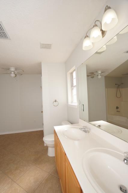 PARADISE RETREAT - Residential