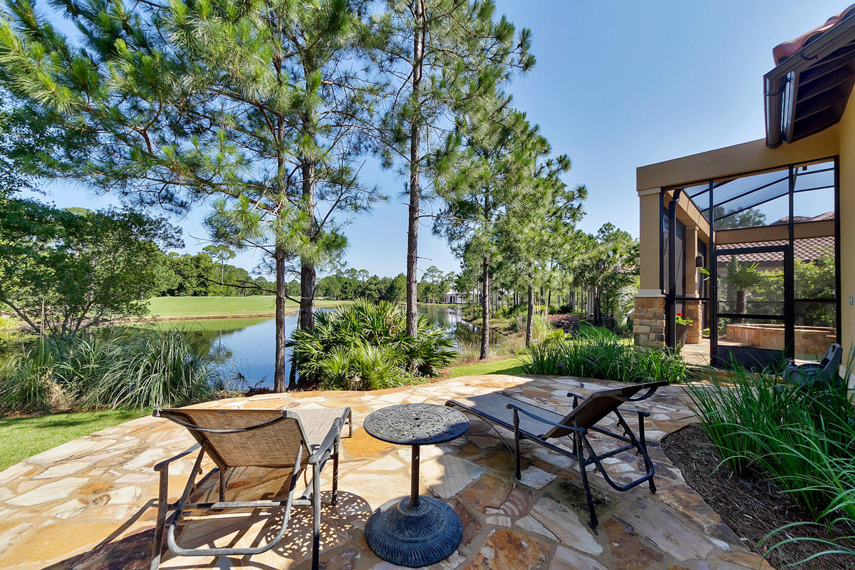 BURNT PINE - Residential