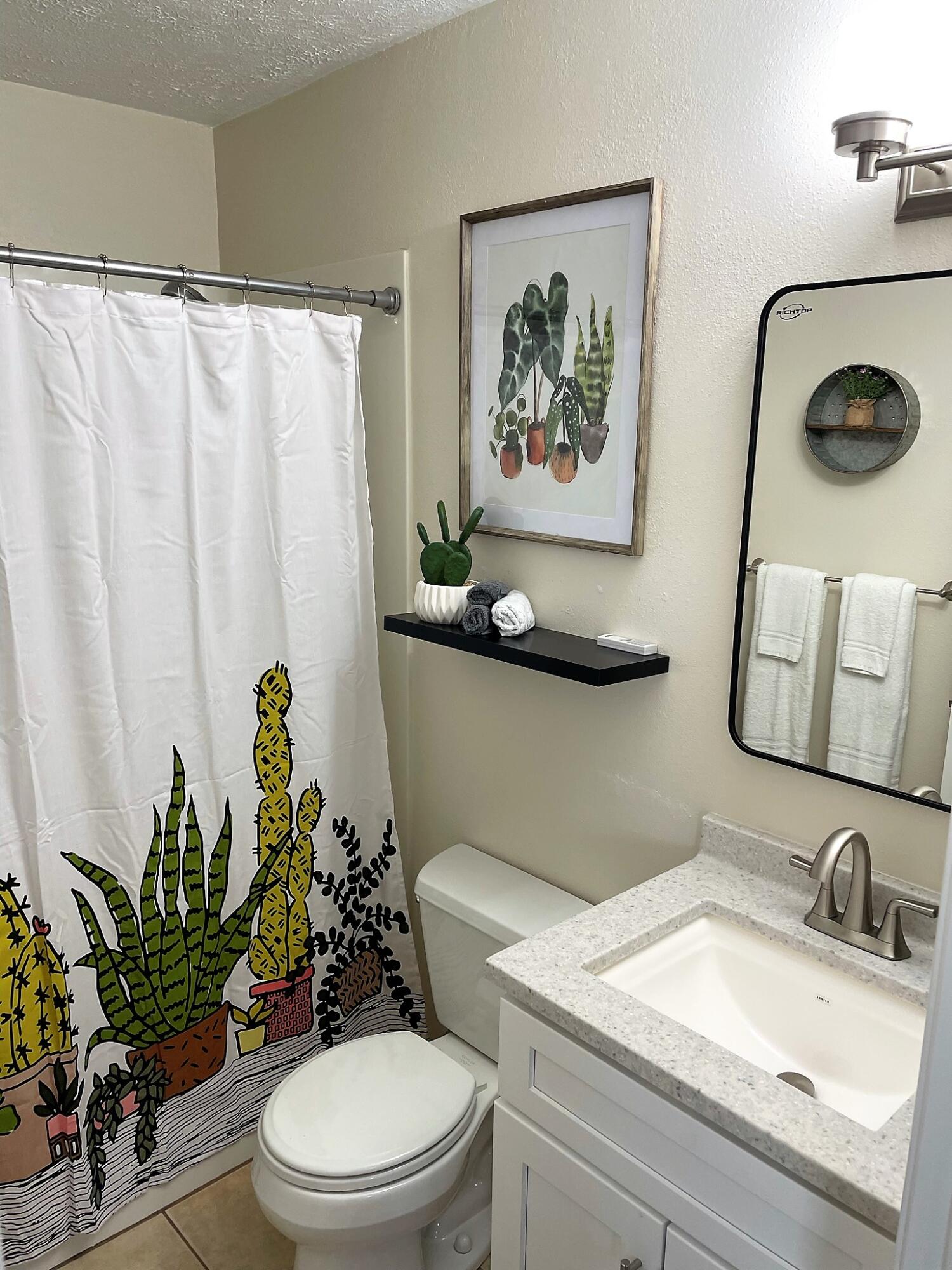 TANGLEWOOD S/D 1ST ADDN - Residential