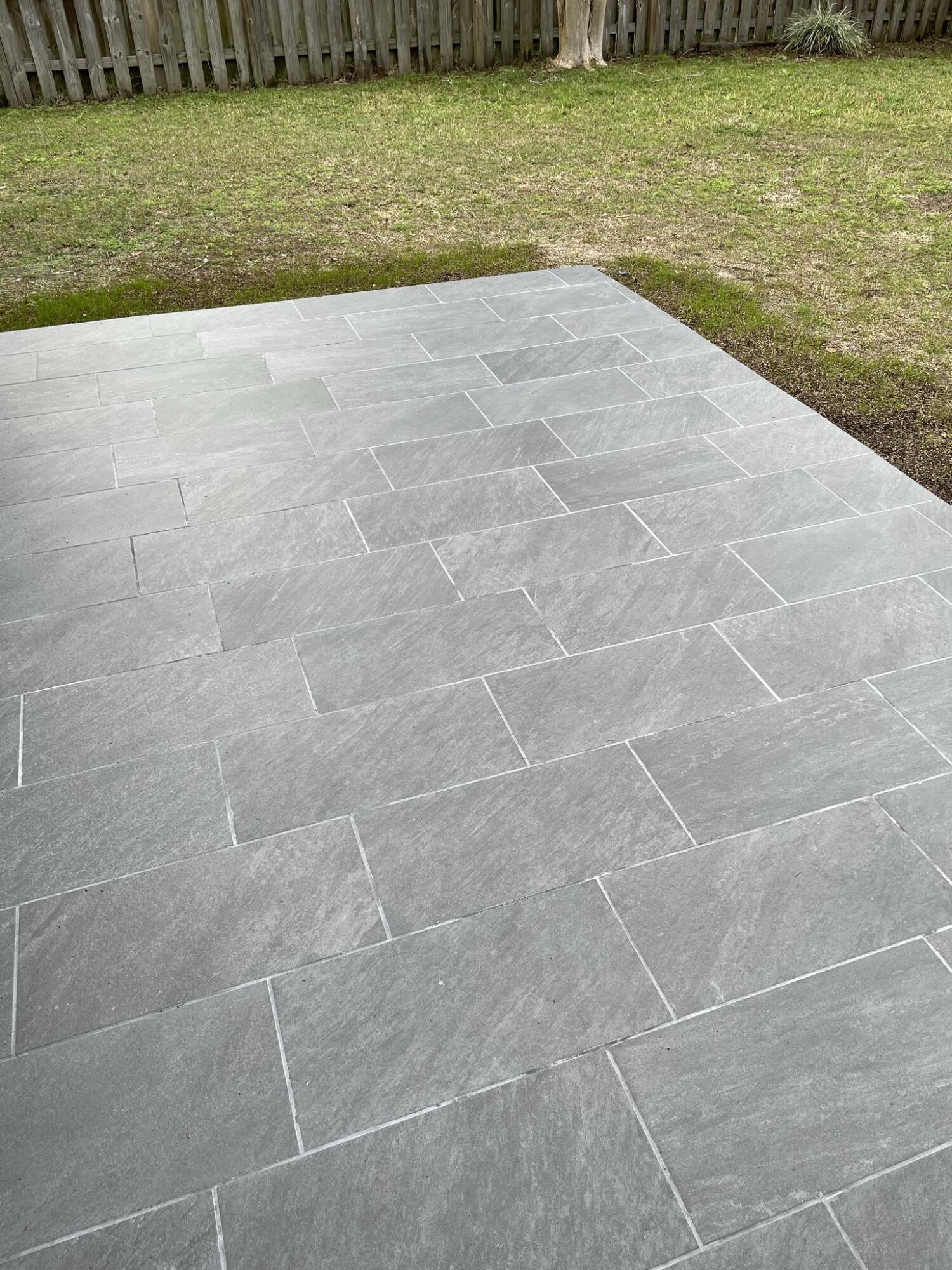 TANGLEWOOD S/D 1ST ADDN - Residential