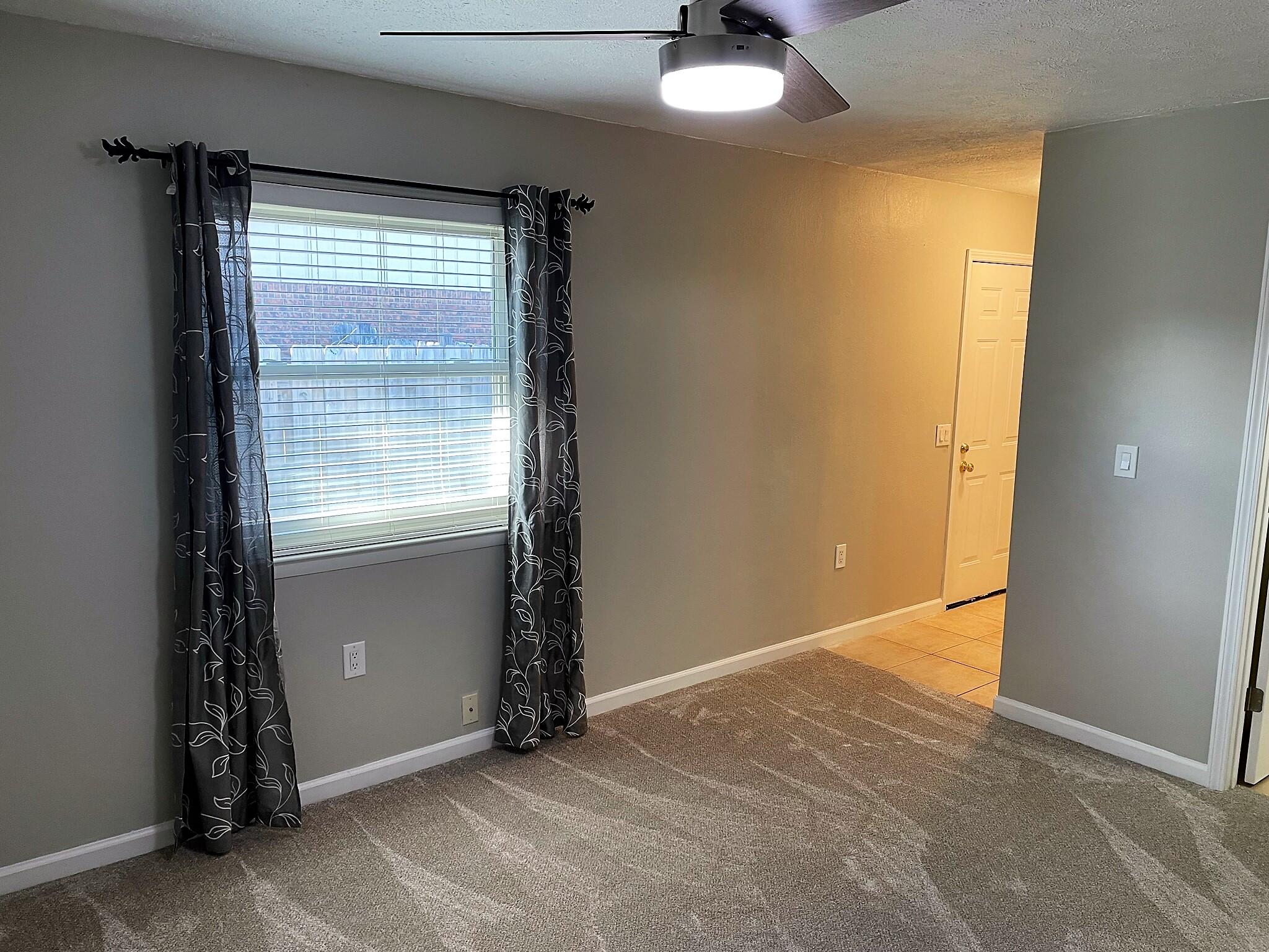 TANGLEWOOD S/D 1ST ADDN - Residential