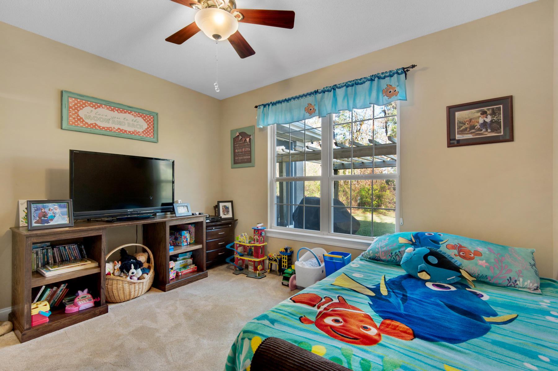 CLAIRE'S VINEYARD - Residential