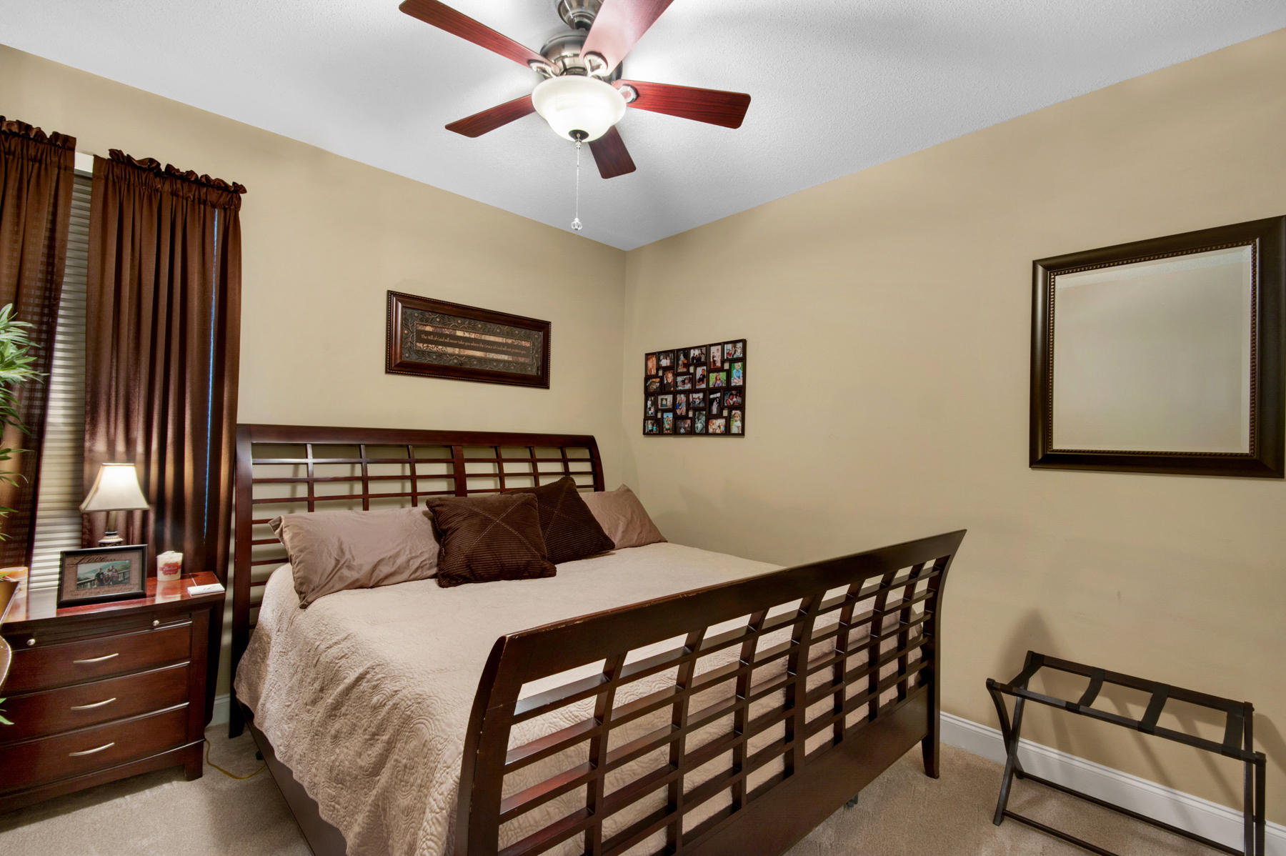 CLAIRE'S VINEYARD - Residential