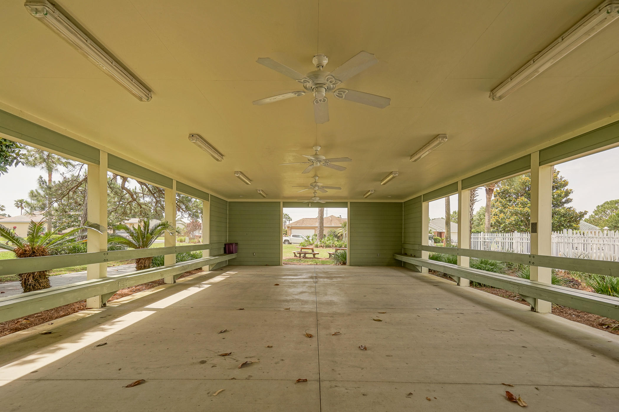 BON VILLAS - Residential