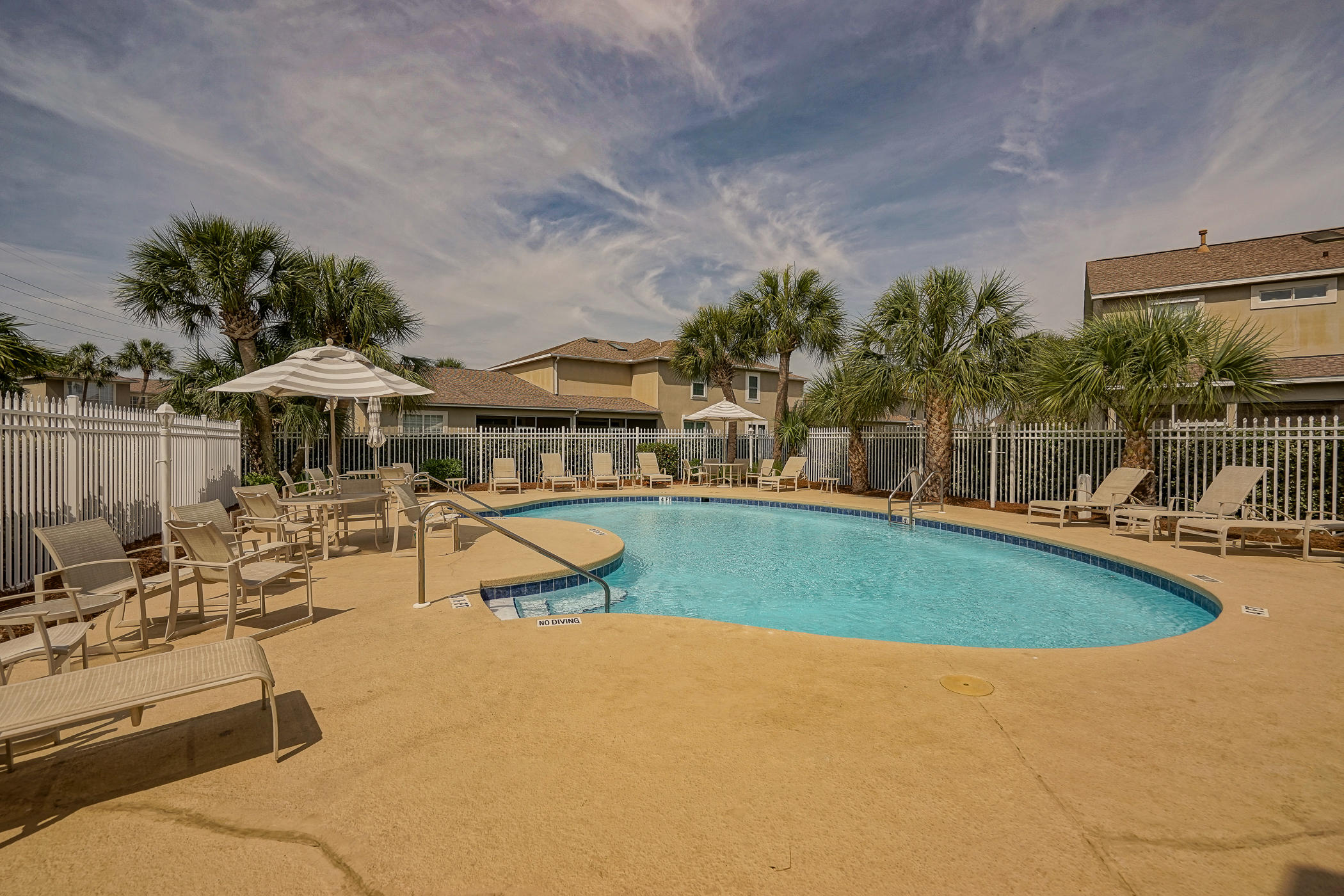 BON VILLAS - Residential