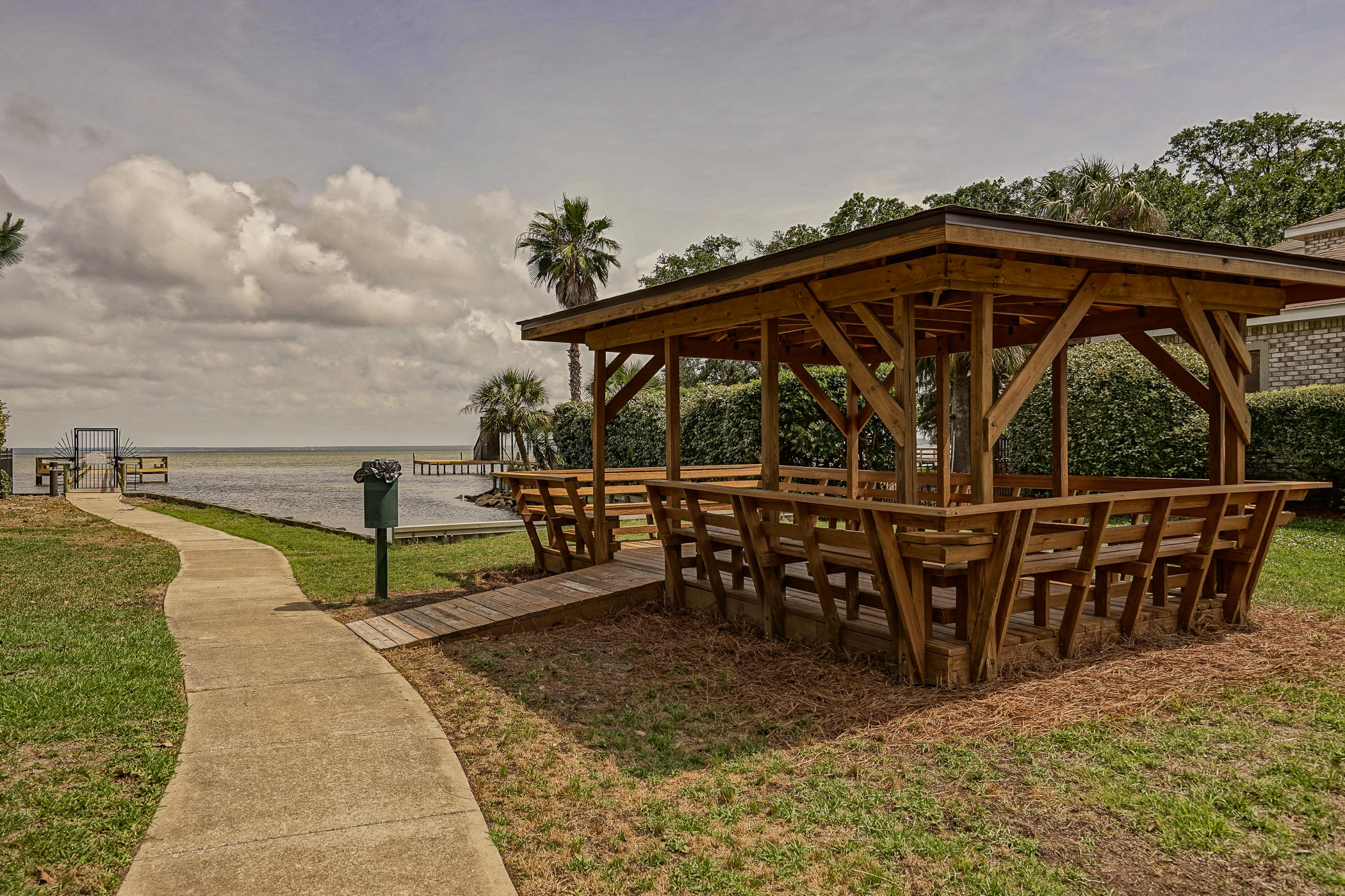 BON VILLAS - Residential