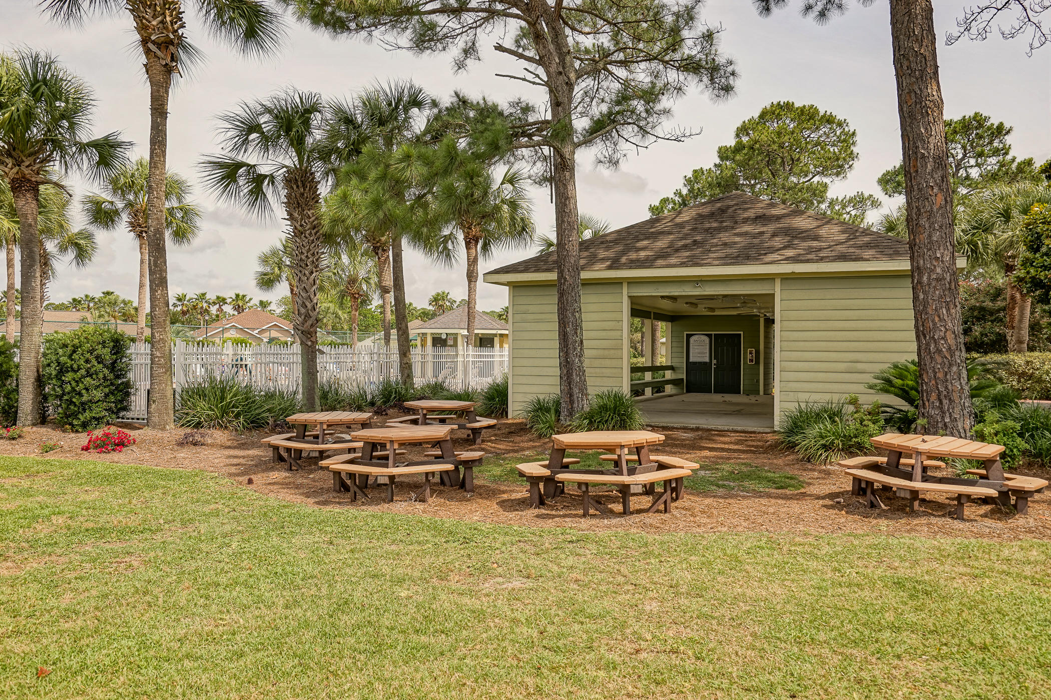 BON VILLAS - Residential