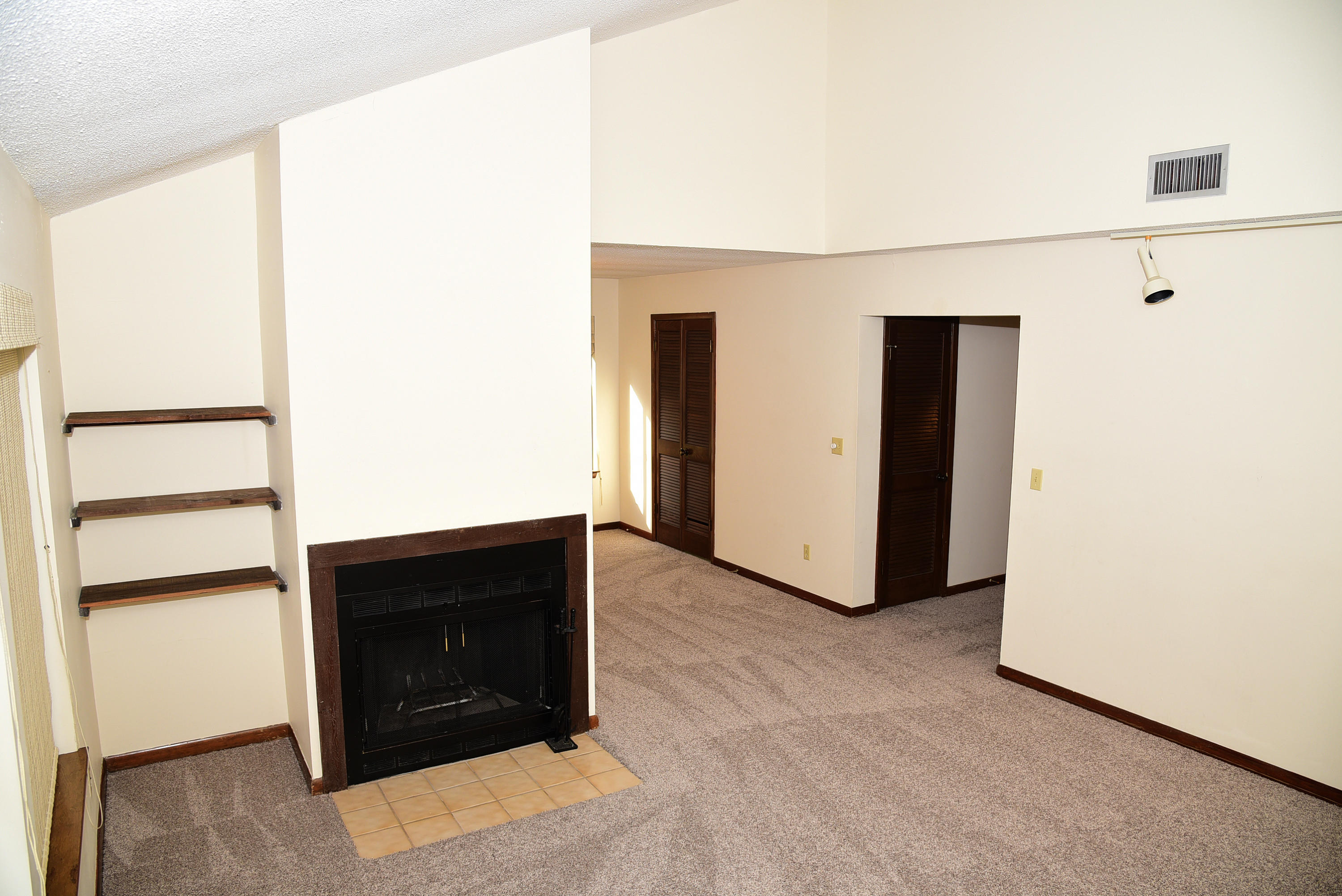 ROYAL OAK VILLAGE 2A - Residential