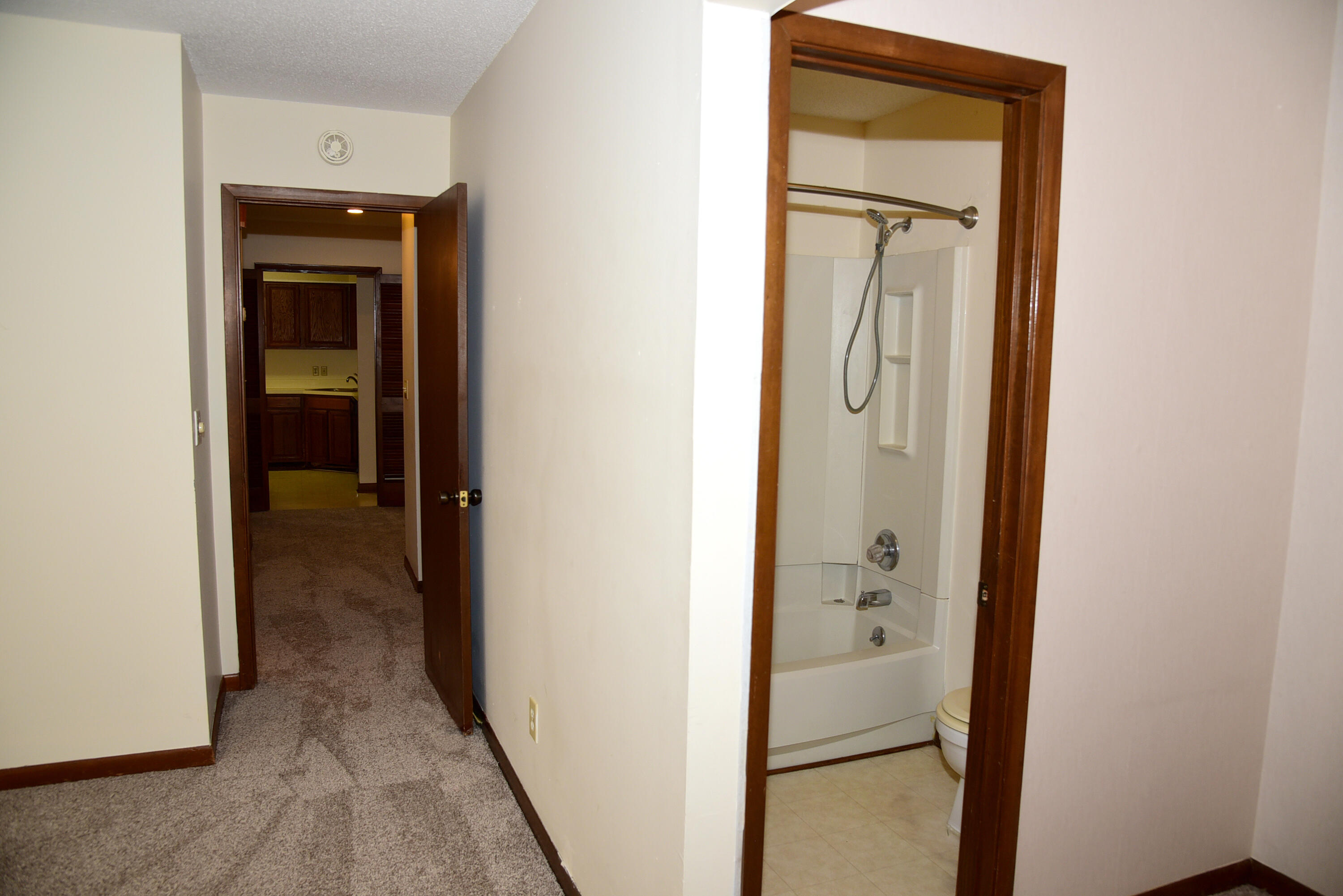 ROYAL OAK VILLAGE 2A - Residential