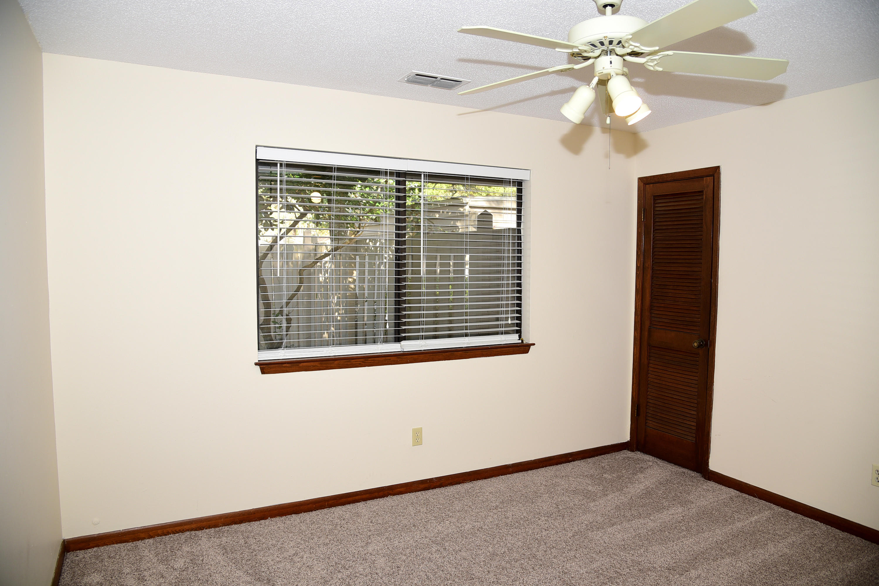 ROYAL OAK VILLAGE 2A - Residential