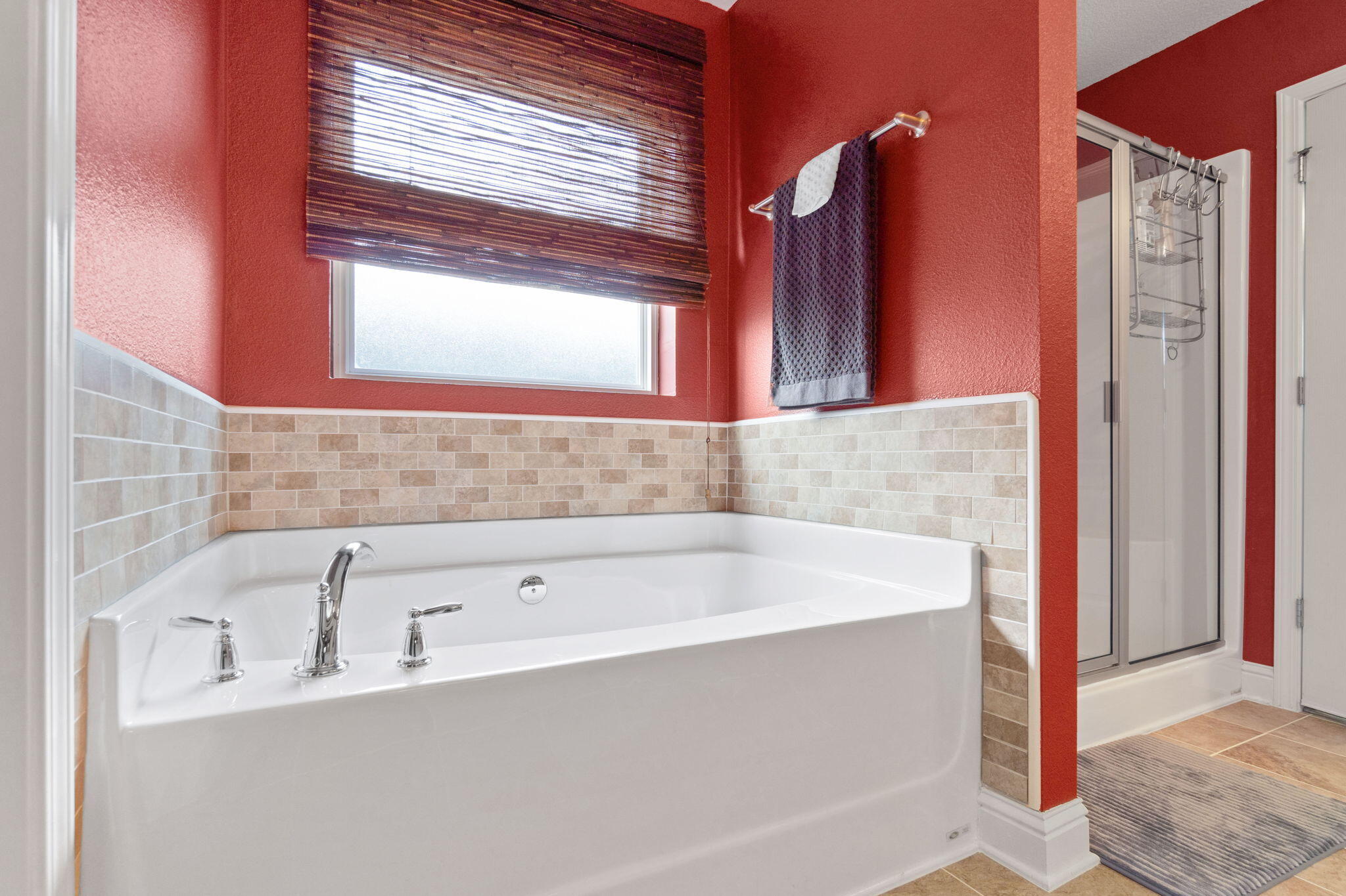 HOLLEY HILLS - Residential