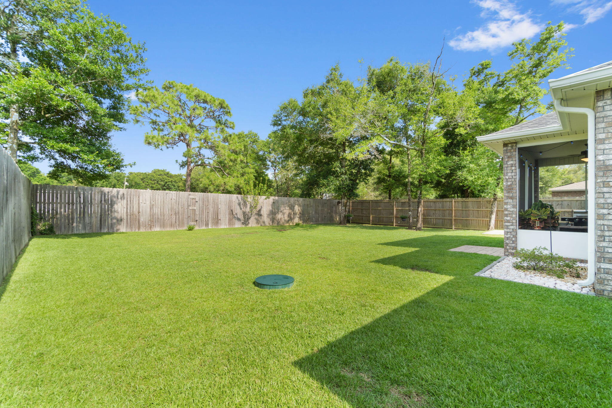 HOLLEY HILLS - Residential