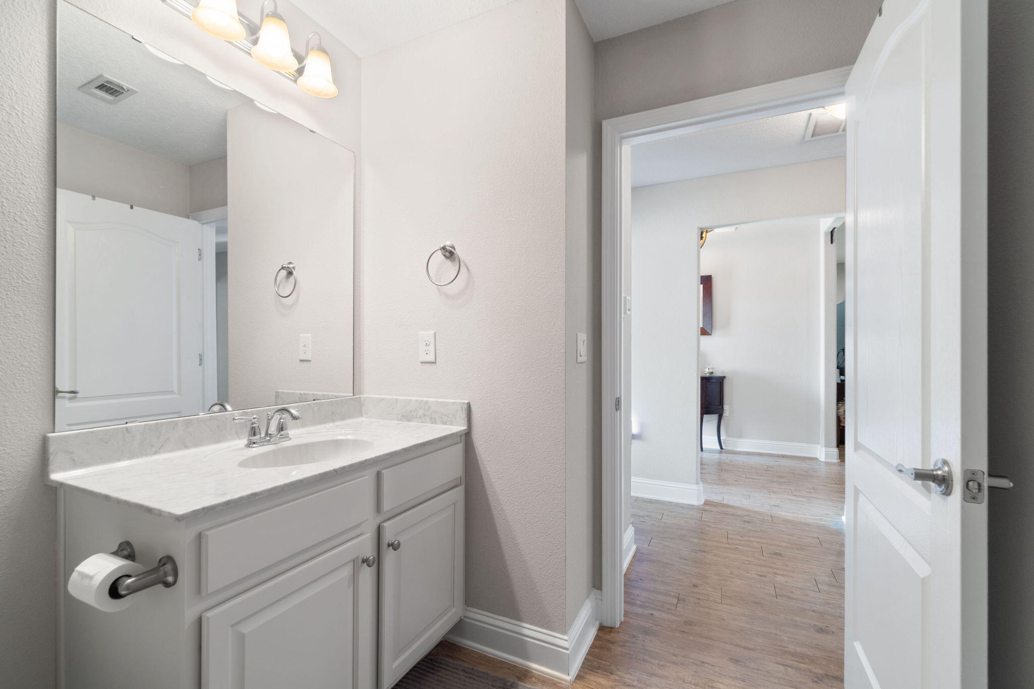 HOLLEY HILLS - Residential