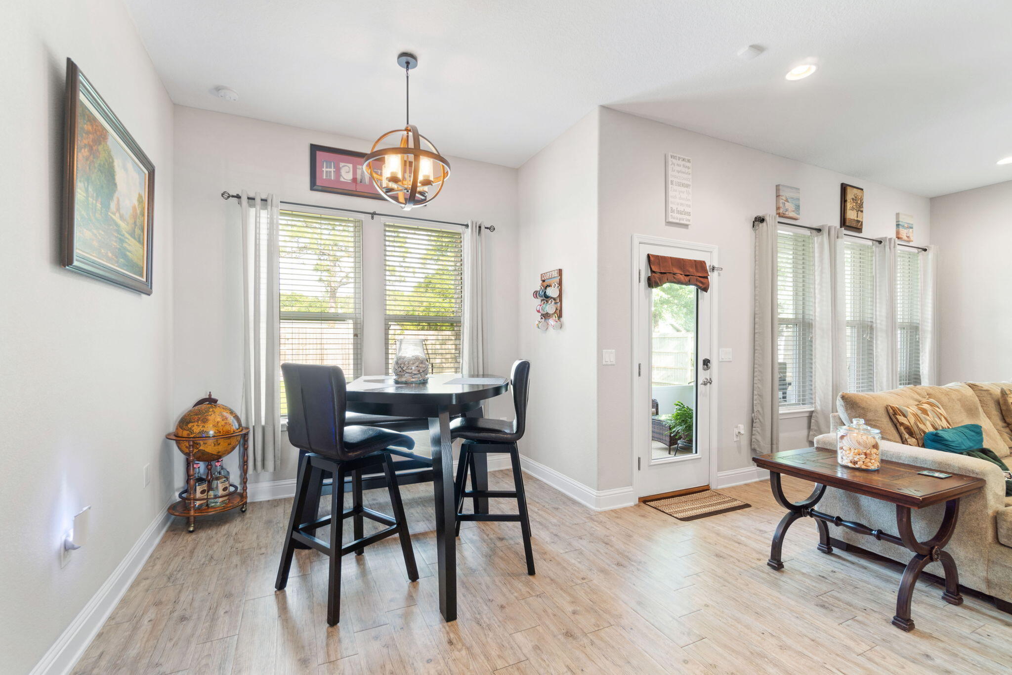 HOLLEY HILLS - Residential