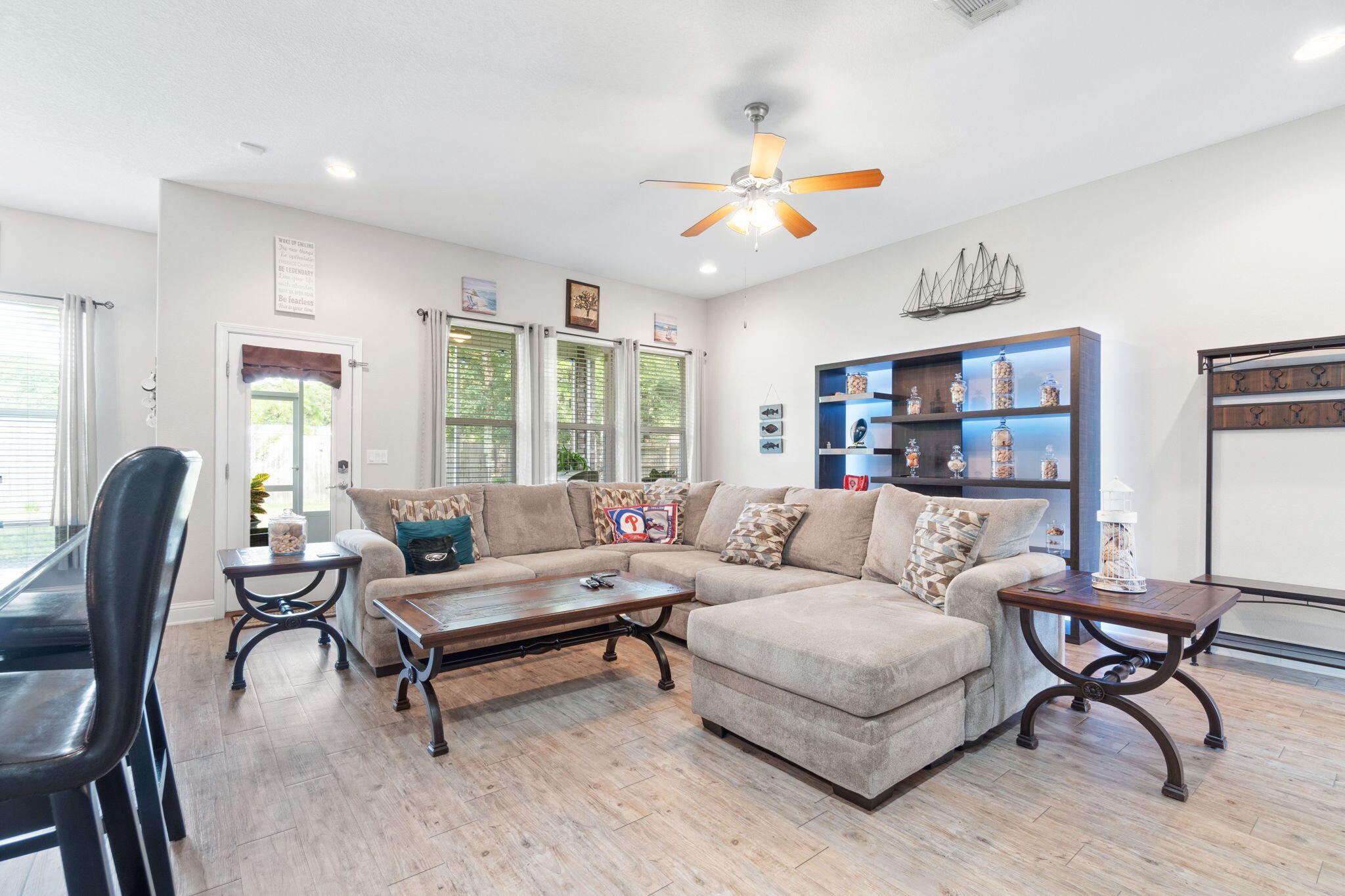 HOLLEY HILLS - Residential