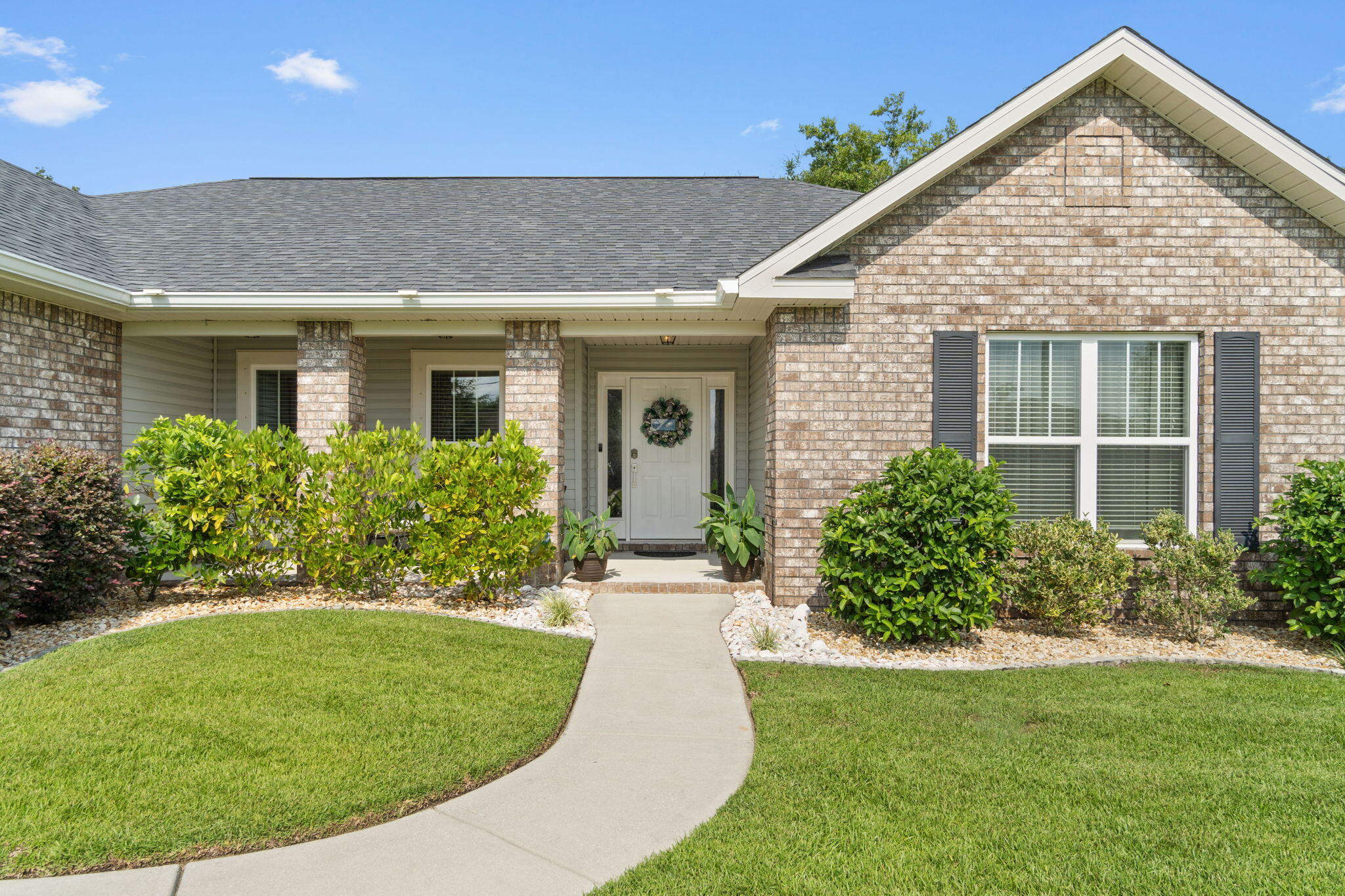 HOLLEY HILLS - Residential