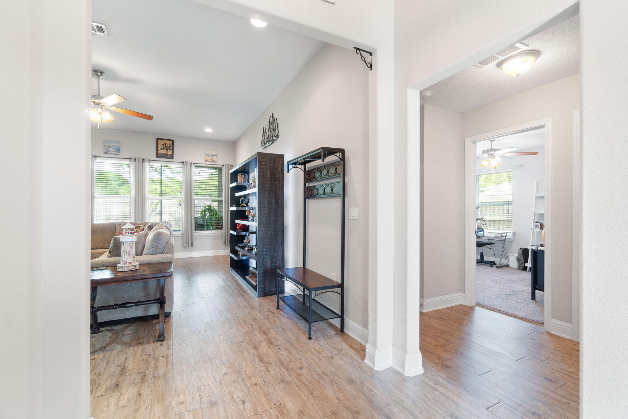 HOLLEY HILLS - Residential