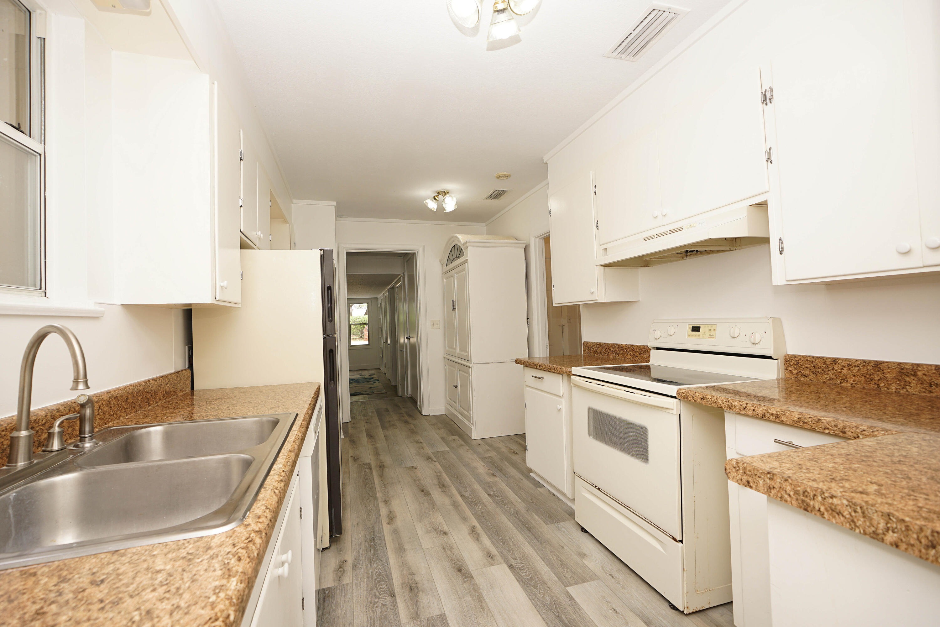 CHOCTAWMAR S/D - Residential Lease