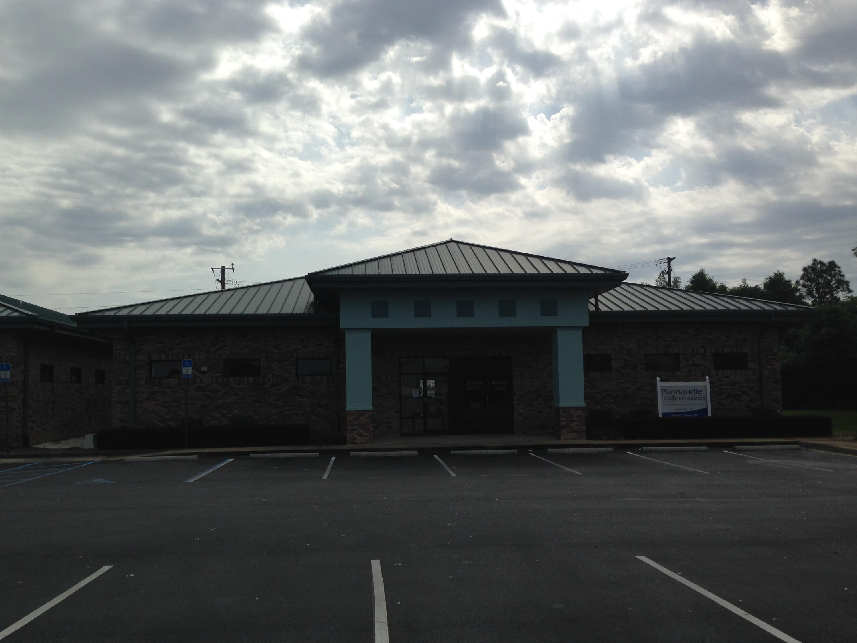 Located across the street from the Crestview Hospital this office is improved with a waiting room, Admin. office, 5 exam rooms, 2 offices, 2 bathrooms, and large room currently being used for MRI's. This would make a great doctors office excellent rental property. Call listing broker for additional details regarding the current lease.