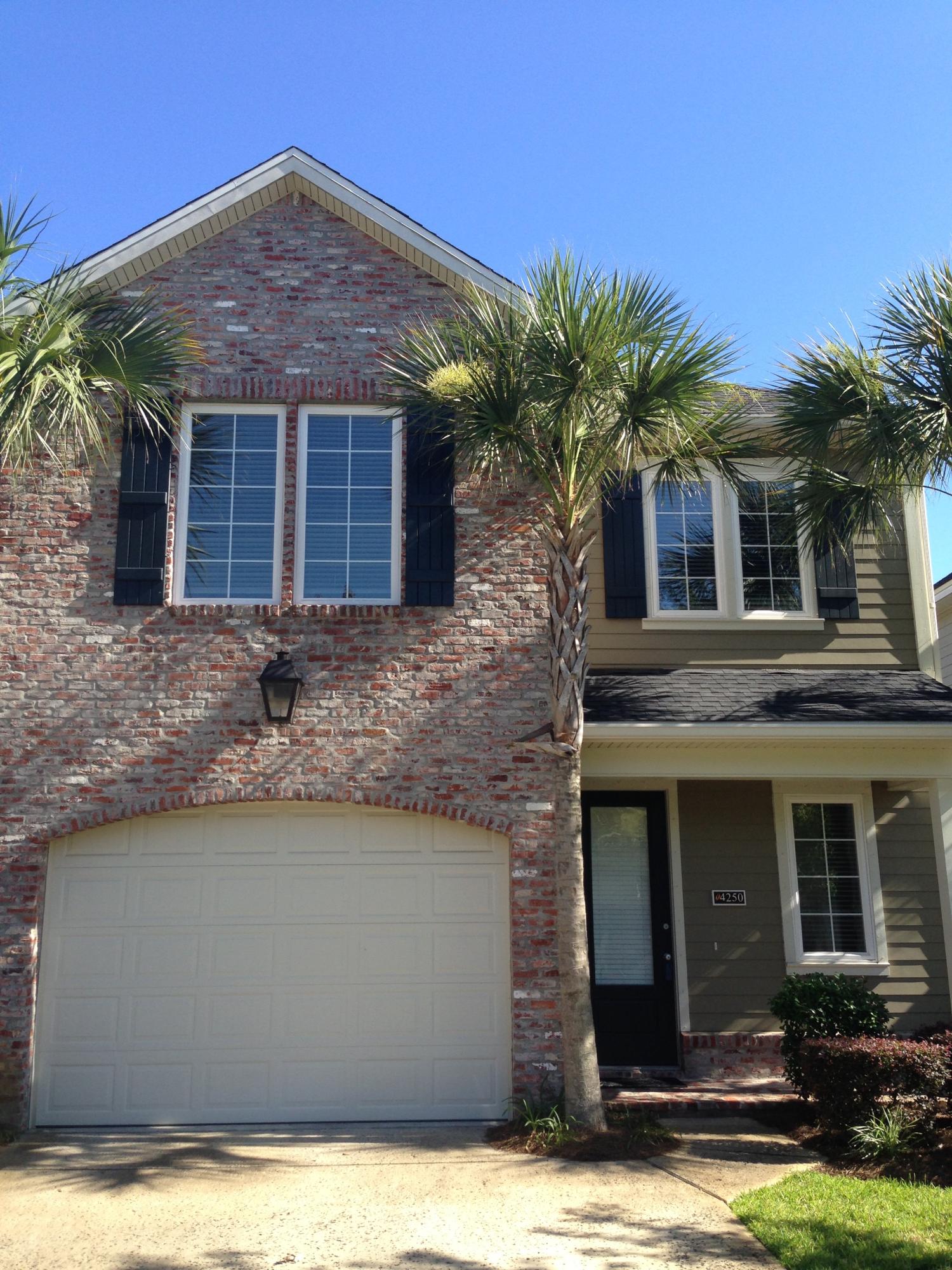 MARINA LANDING - Residential