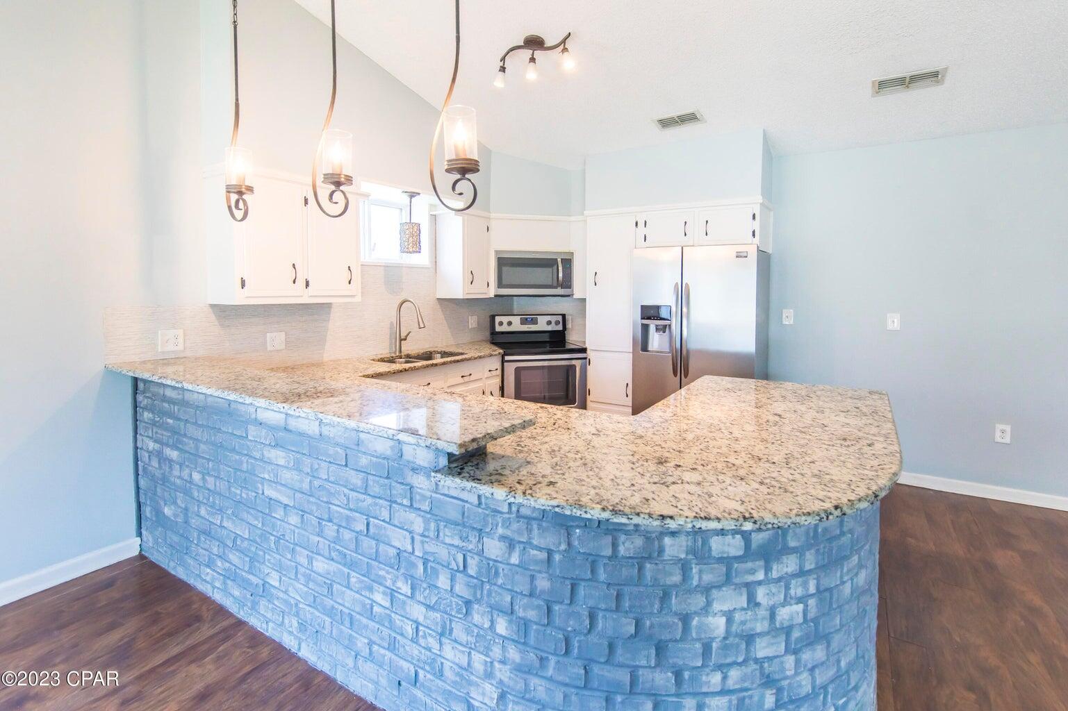 OPEN SANDS - Residential Lease