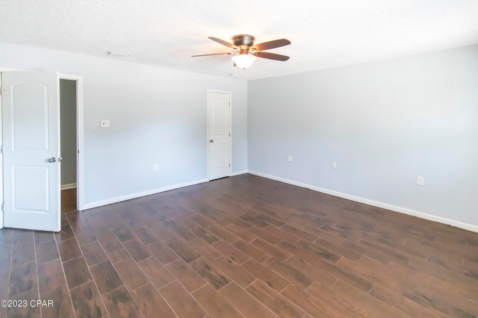 OPEN SANDS - Residential Lease