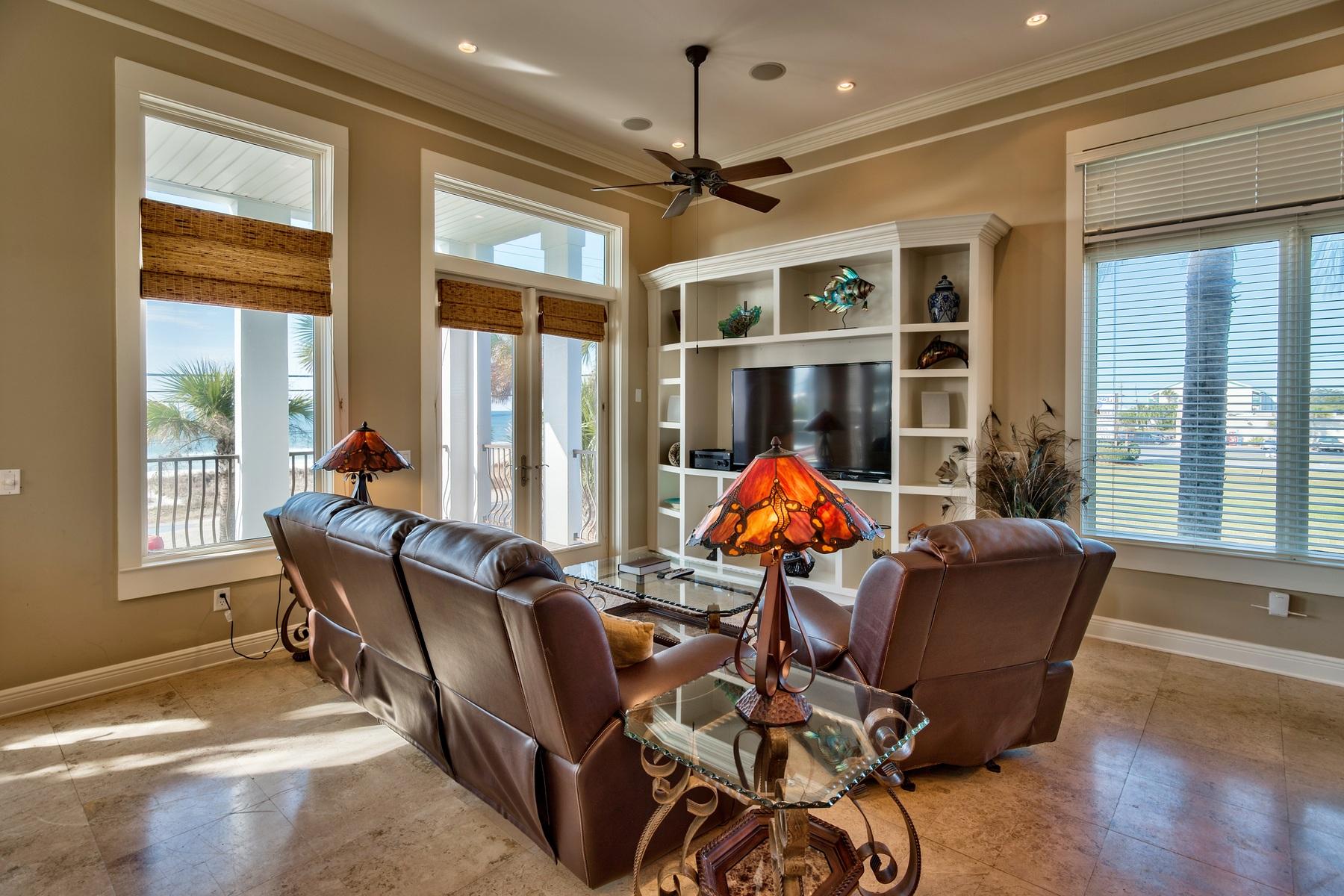 Seahorse Villas - Residential