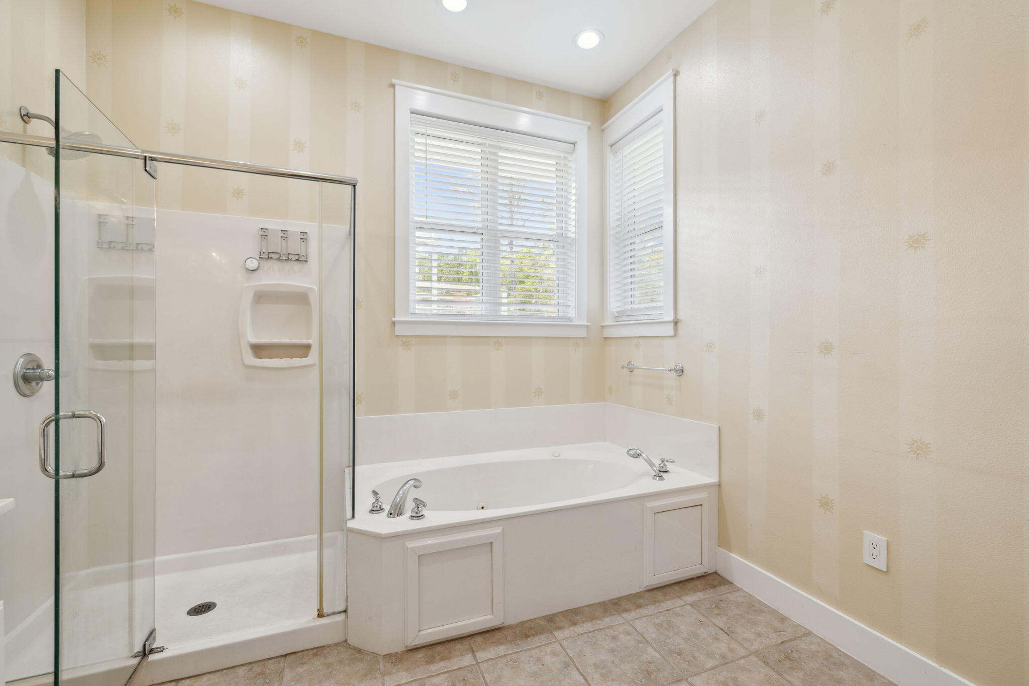 Emerald Shores - Residential
