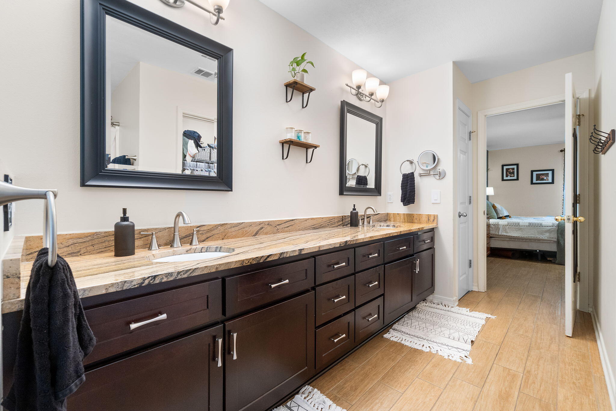 TIGER POINT VILLAGE 1 - 3 - Residential