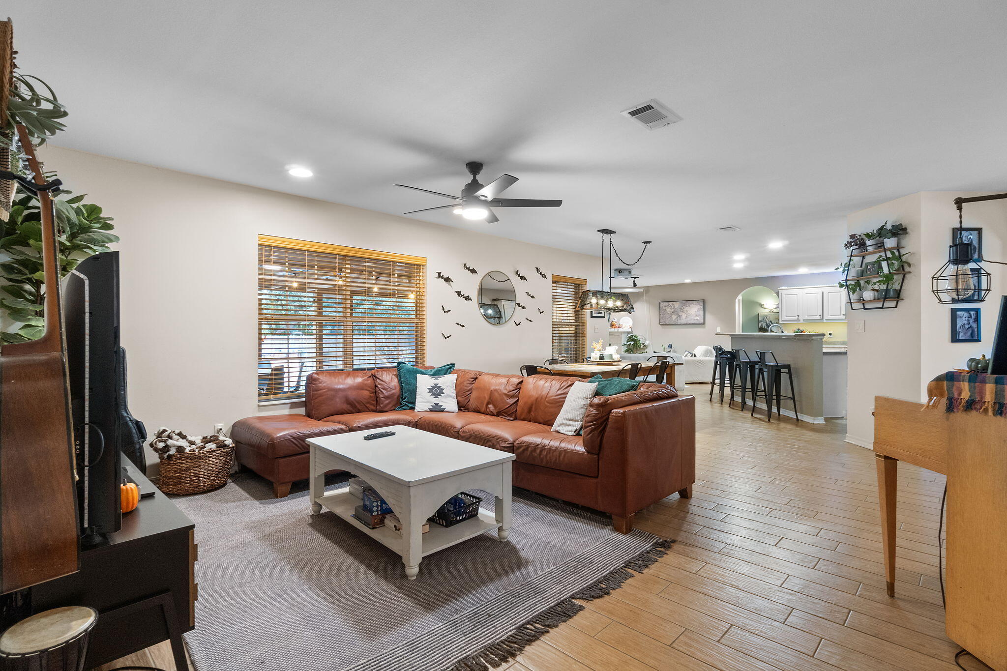 TIGER POINT VILLAGE 1 - 3 - Residential