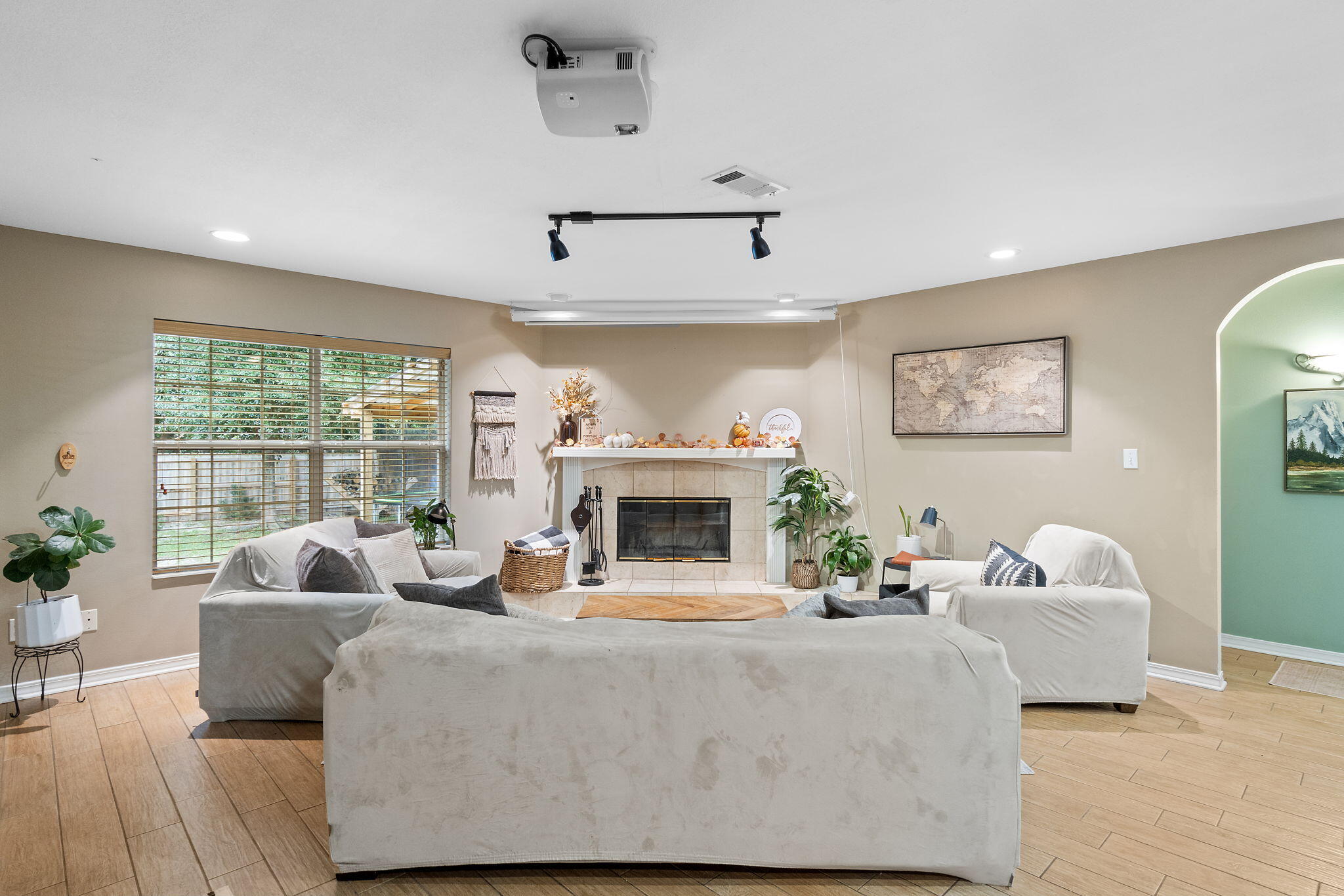 TIGER POINT VILLAGE 1 - 3 - Residential