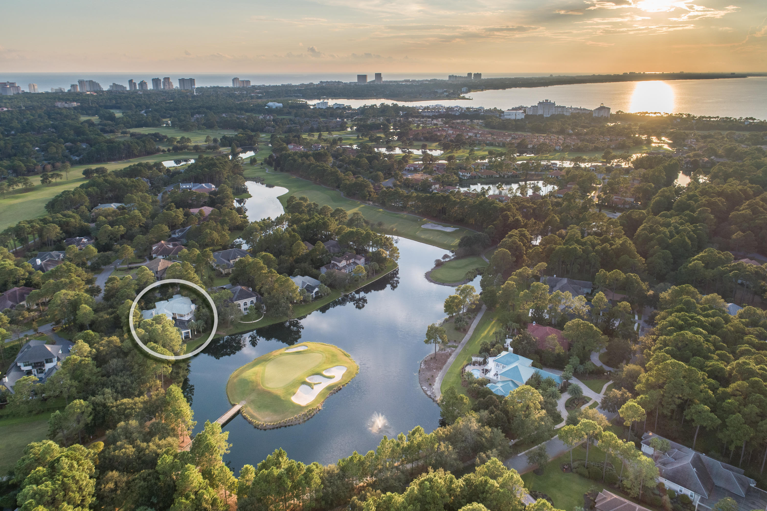 ISLAND GREEN - Residential