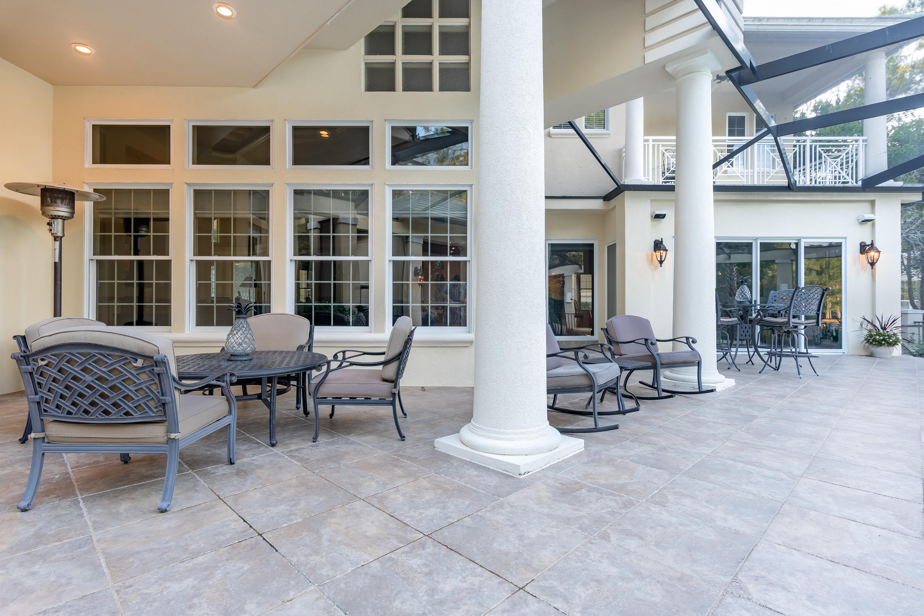 ISLAND GREEN - Residential
