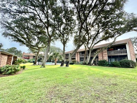 A home in Fort Walton Beach