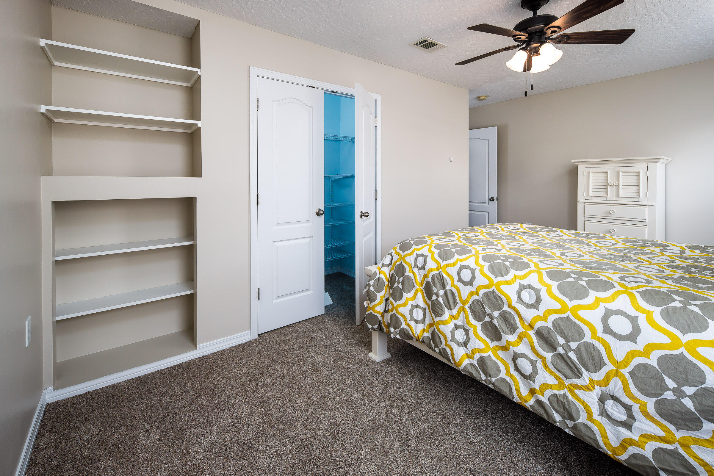 NEWPORT S/D - Residential