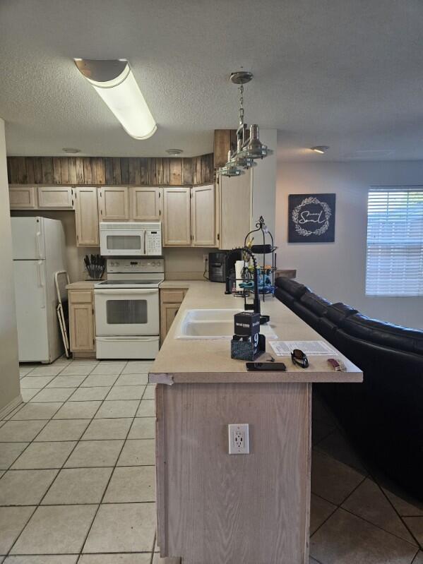 PINE RIDGE TRACE RE/SUB - Residential