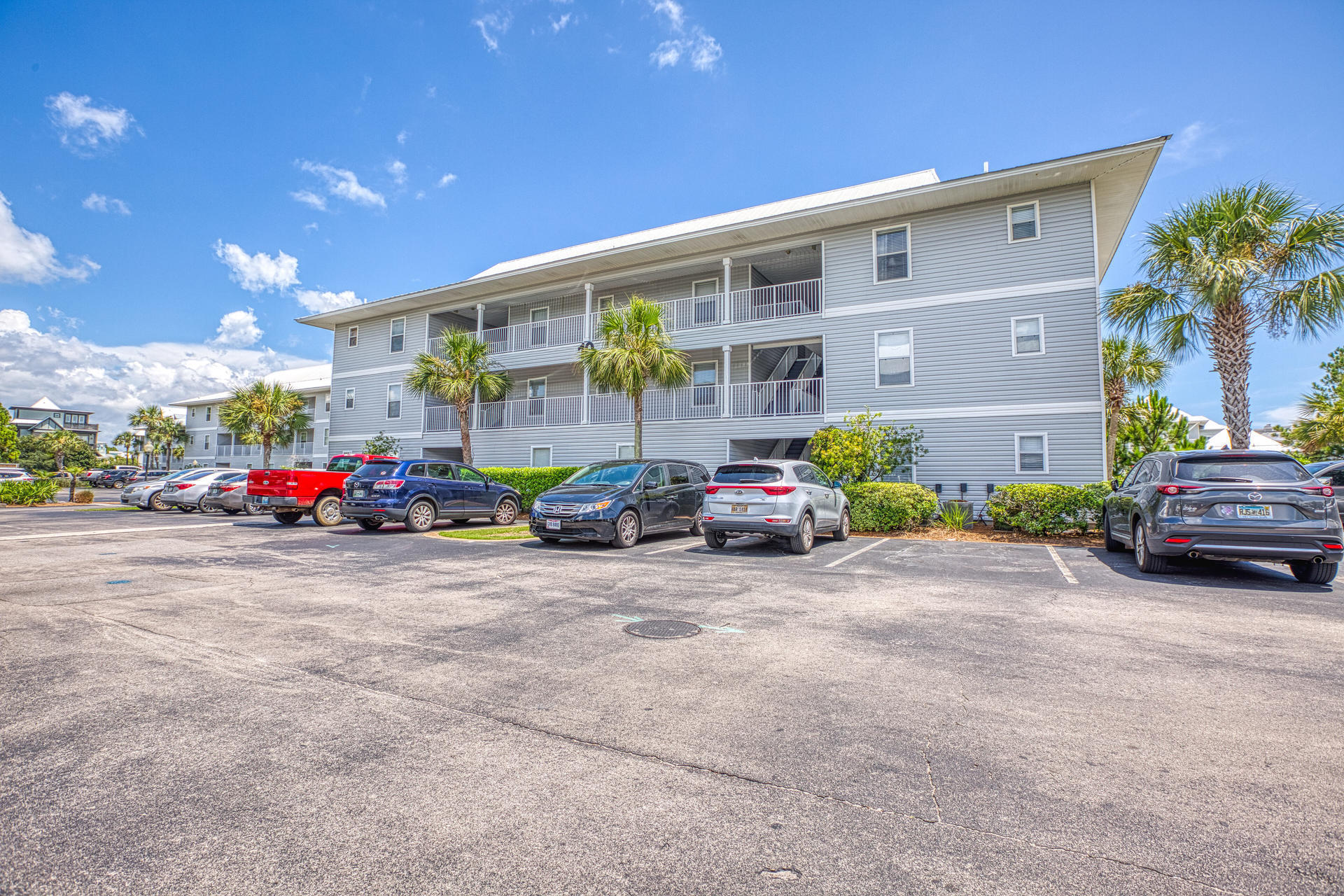 BEACHSIDE VILLAS CONDO - Residential