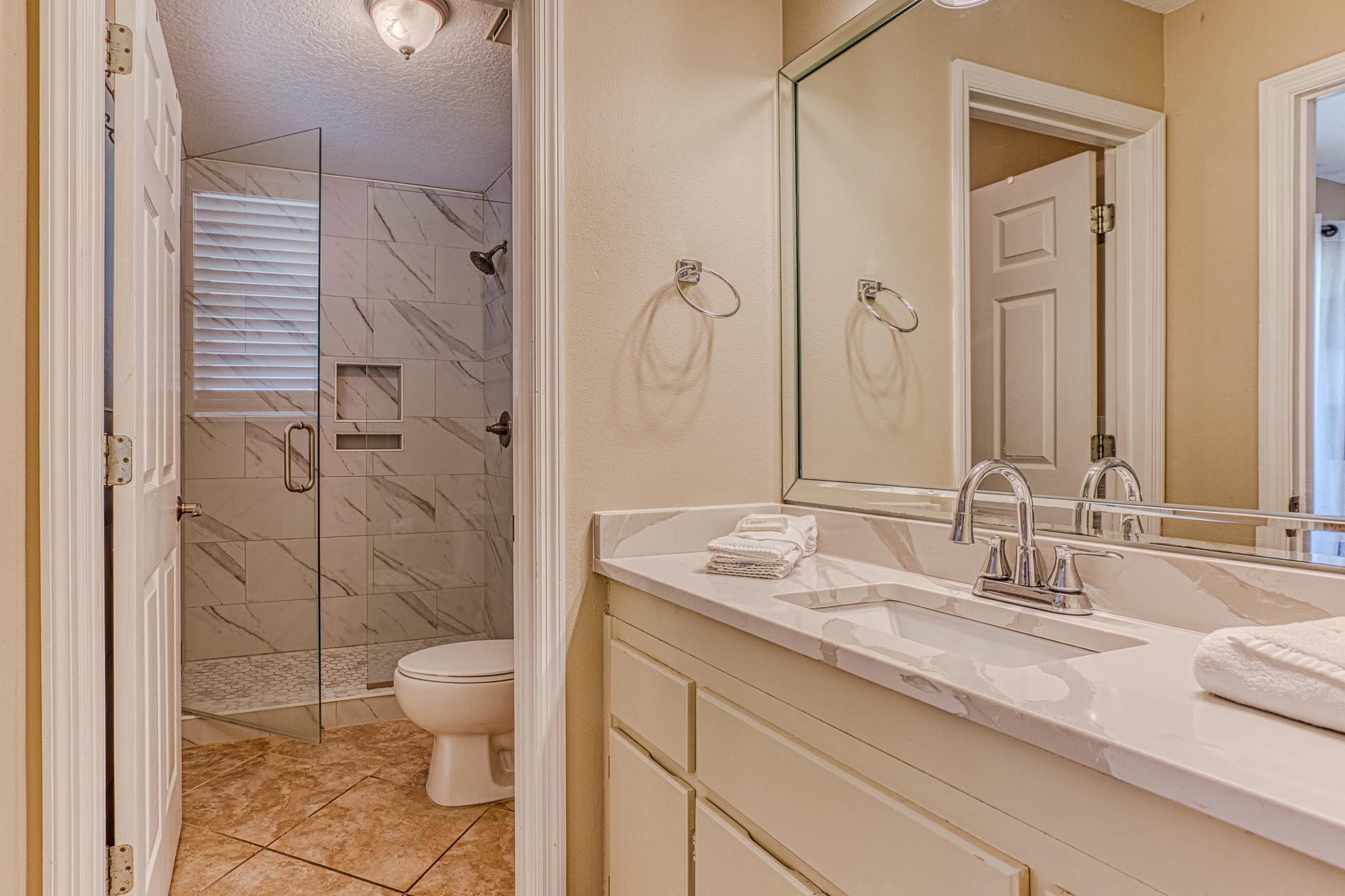 BEACHSIDE VILLAS CONDO - Residential