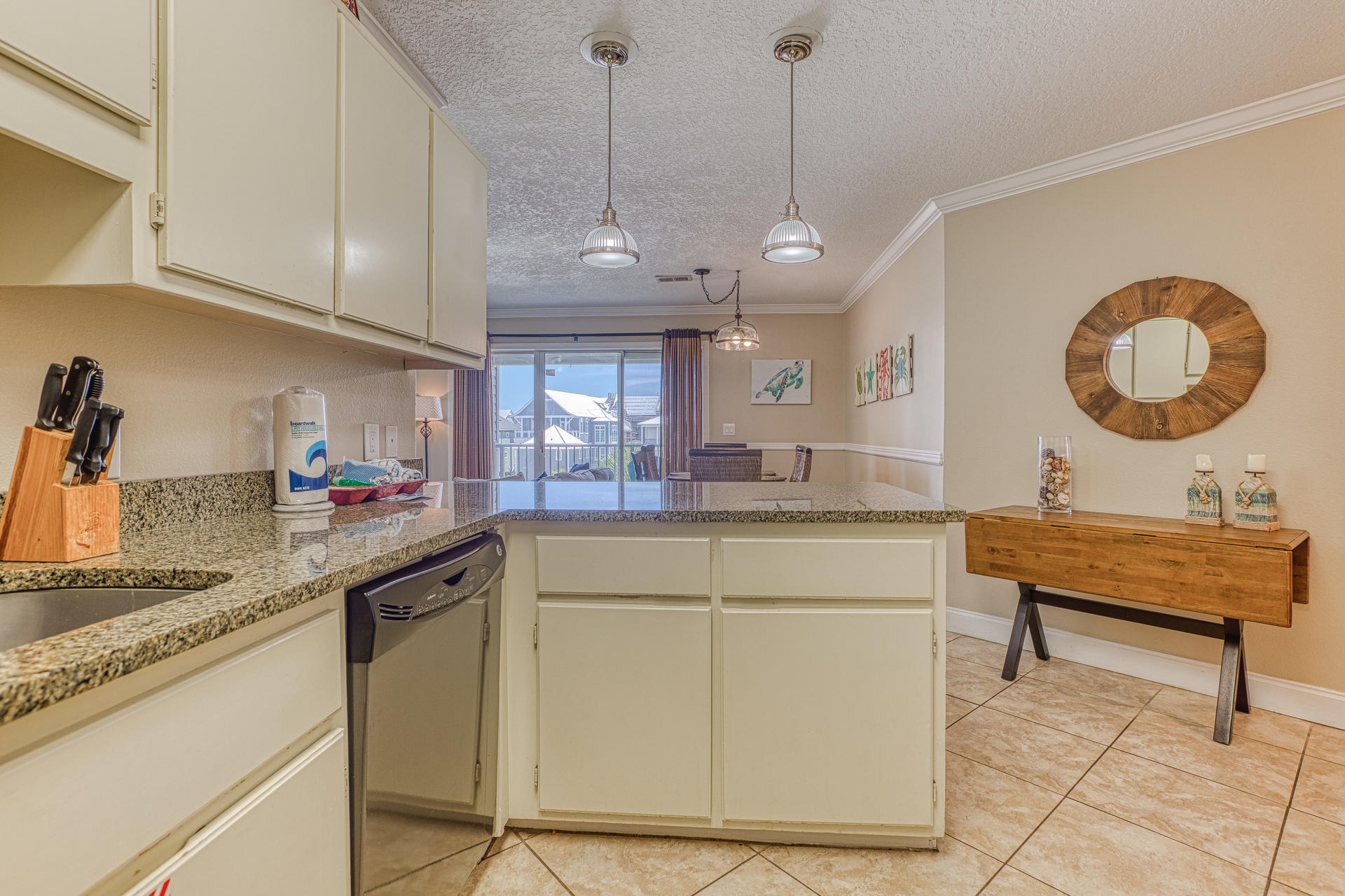 BEACHSIDE VILLAS CONDO - Residential